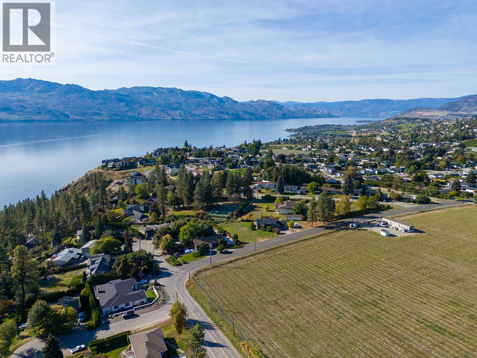 2931 Thacker Drive, West Kelowna