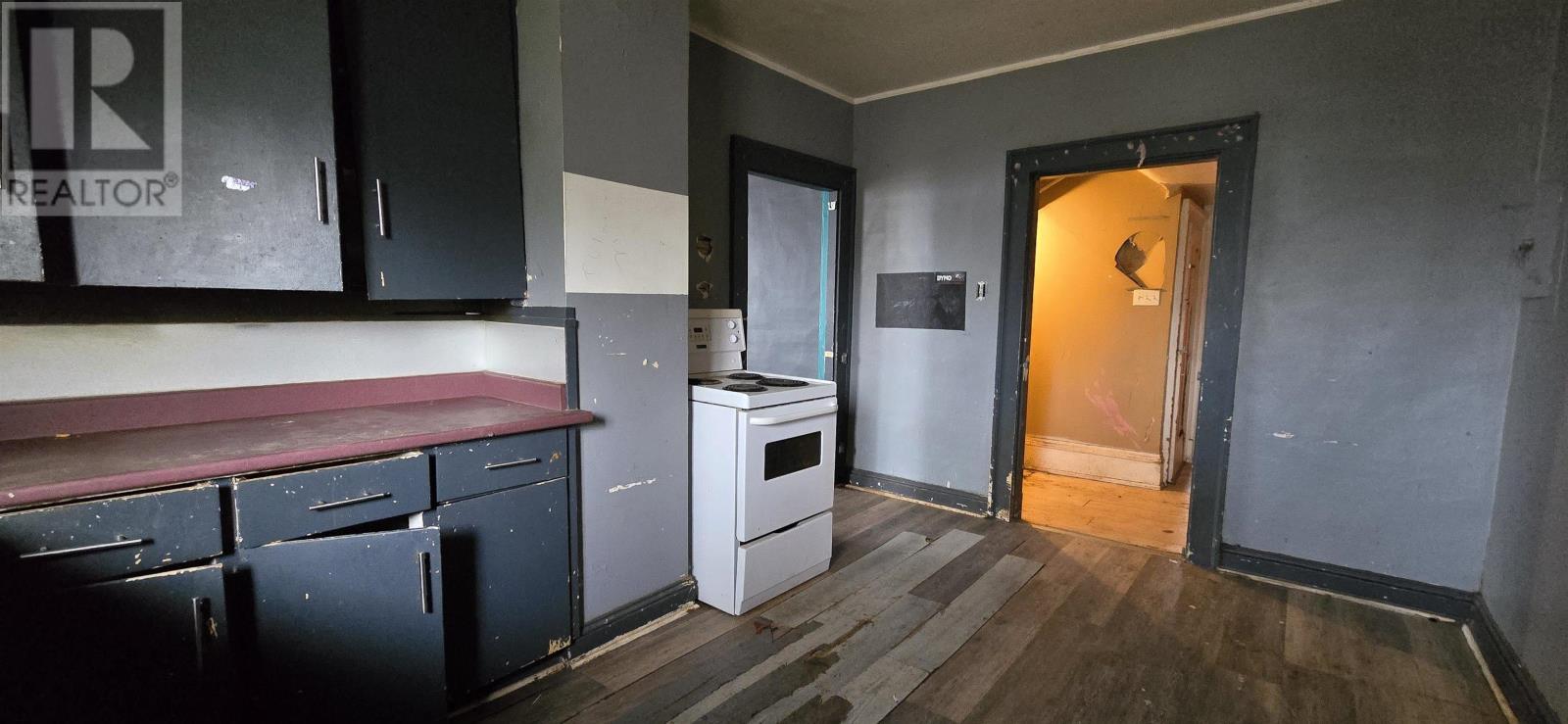 Property 25 of 33 of 1618 King Street