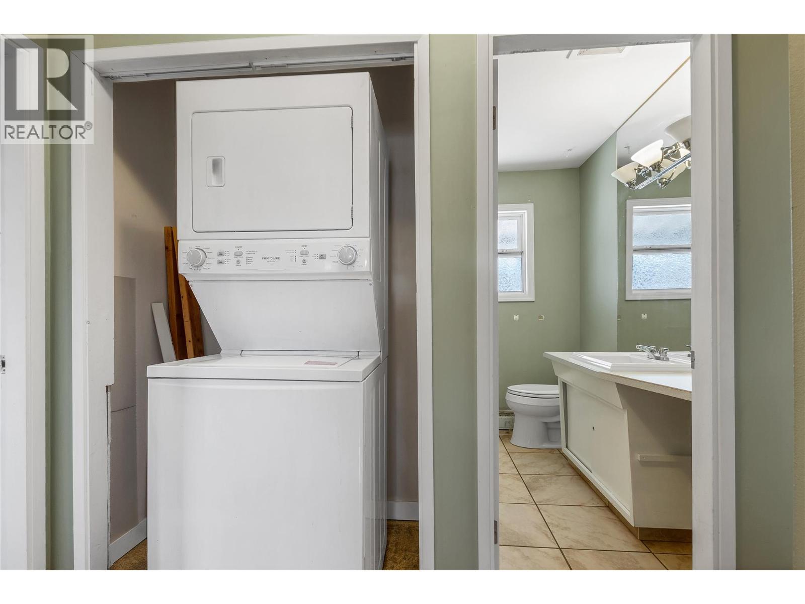  2603 18 Street, Vernon