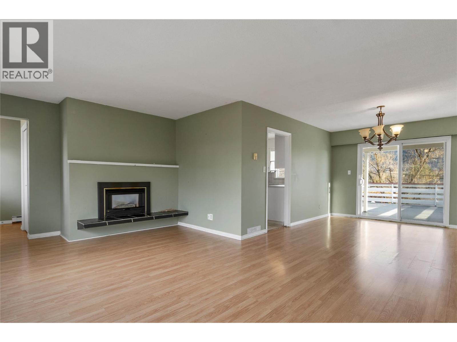  2603 18 Street, Vernon