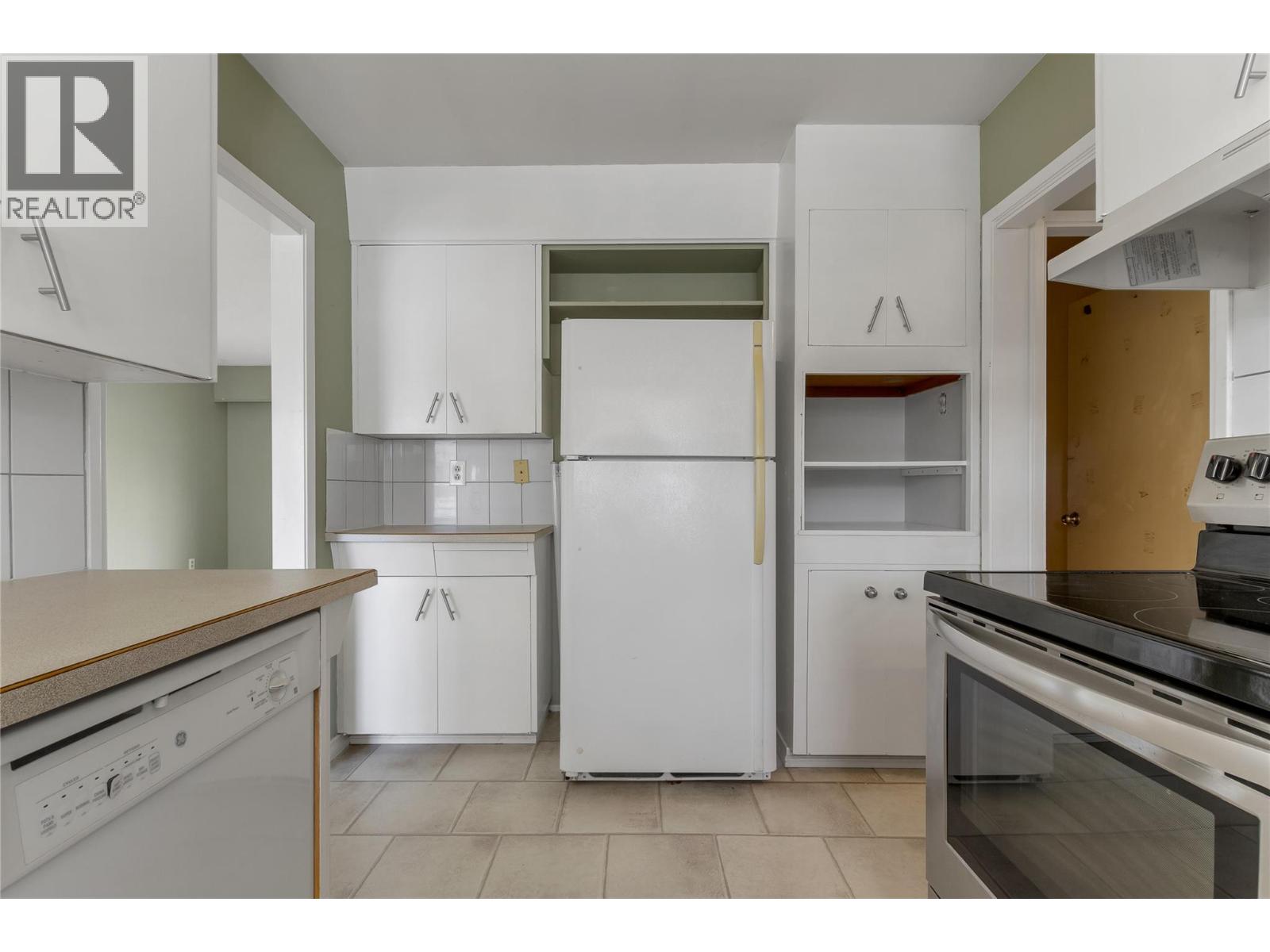  2603 18 Street, Vernon