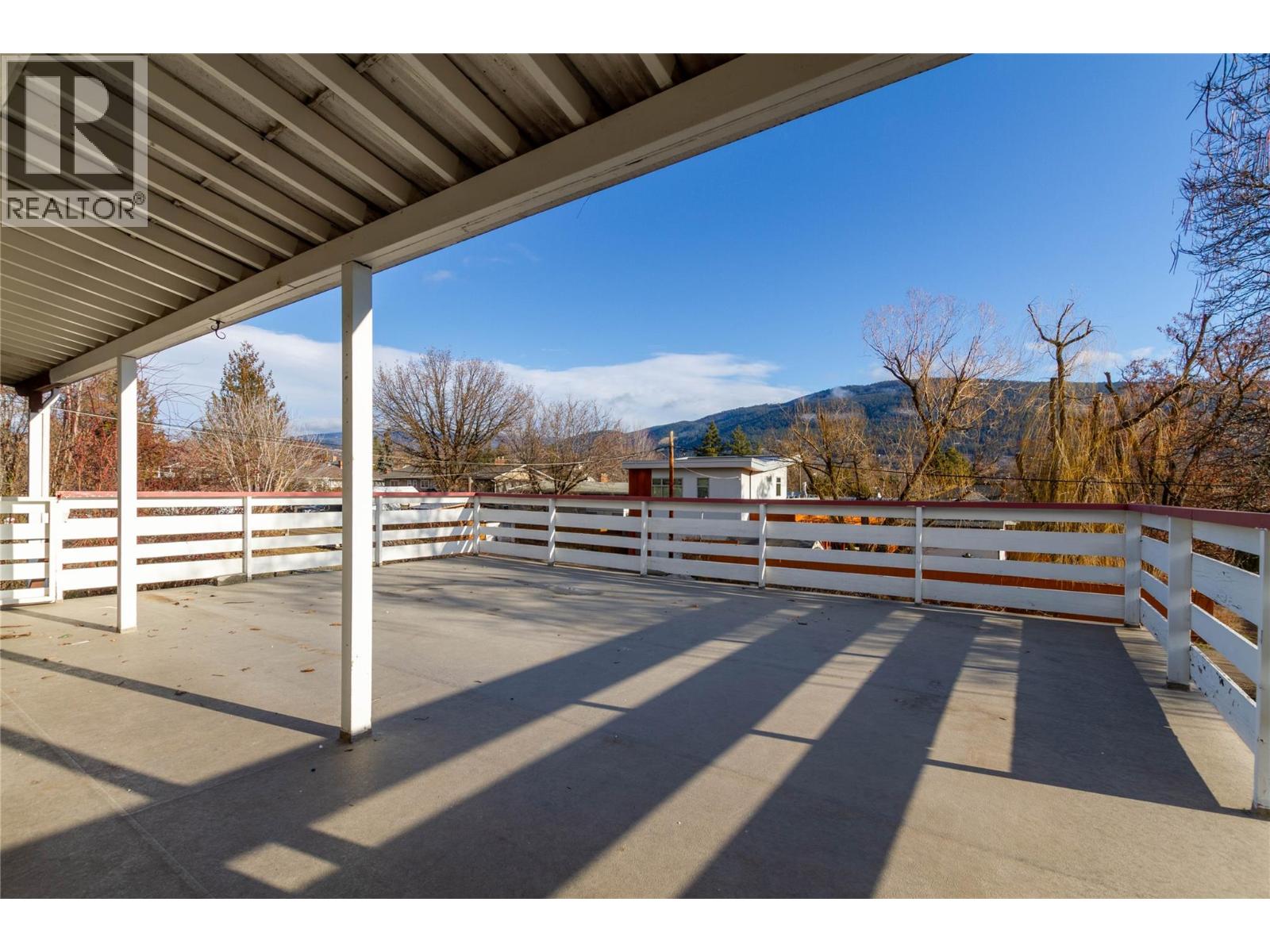  2603 18 Street, Vernon