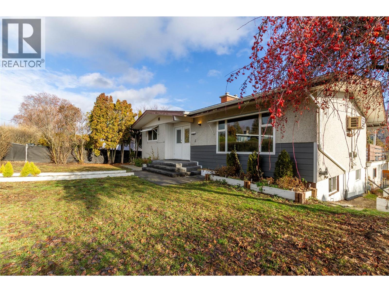  2603 18 Street, Vernon