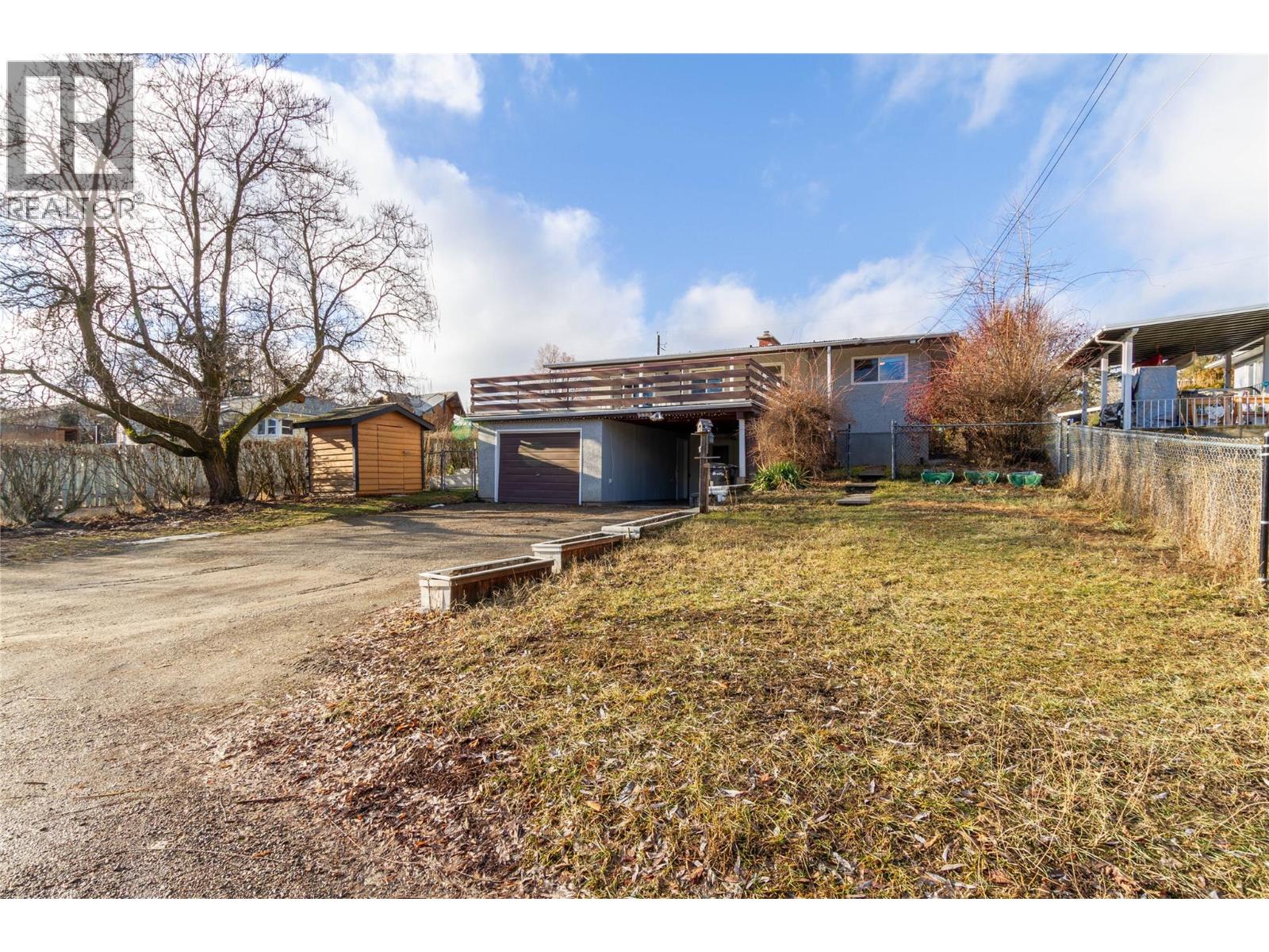  2603 18 Street, Vernon