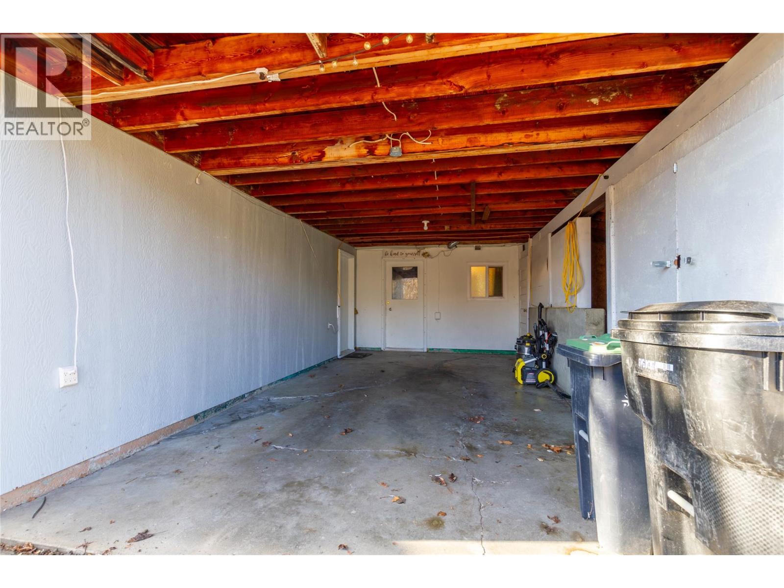  2603 18 Street, Vernon