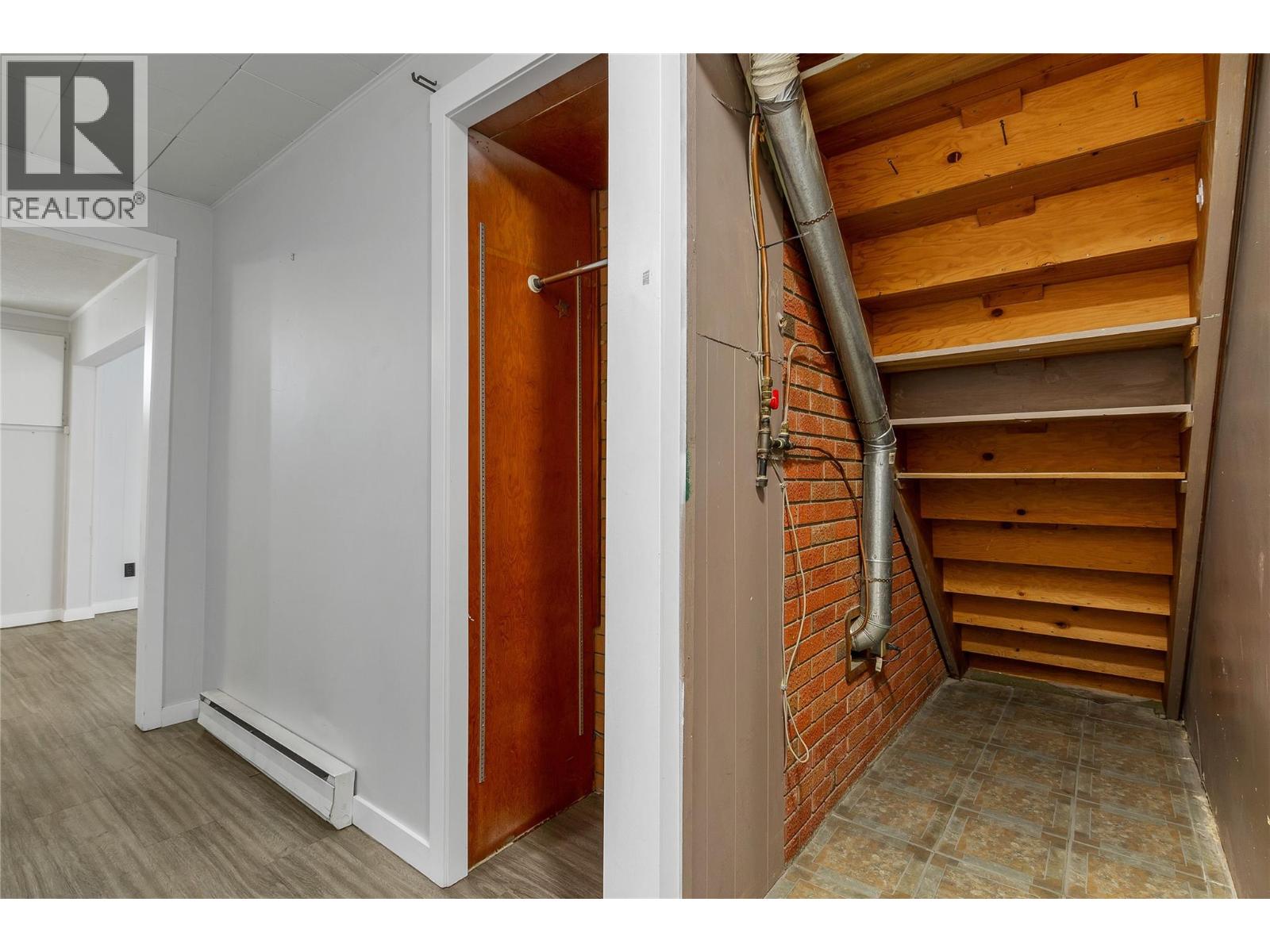  2603 18 Street, Vernon