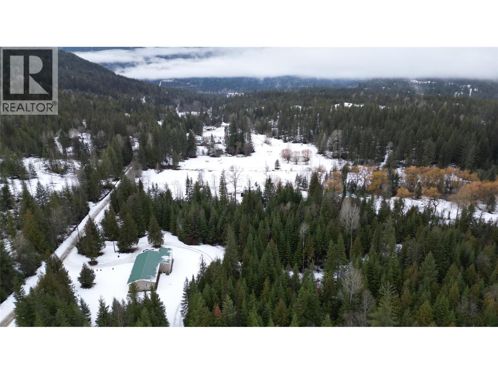 1925 MCDANIELS ROAD - 44