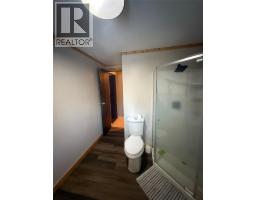 Bedroom - 1925 Mcdaniels Road, Castlegar, BC V1N4T2 Photo 12