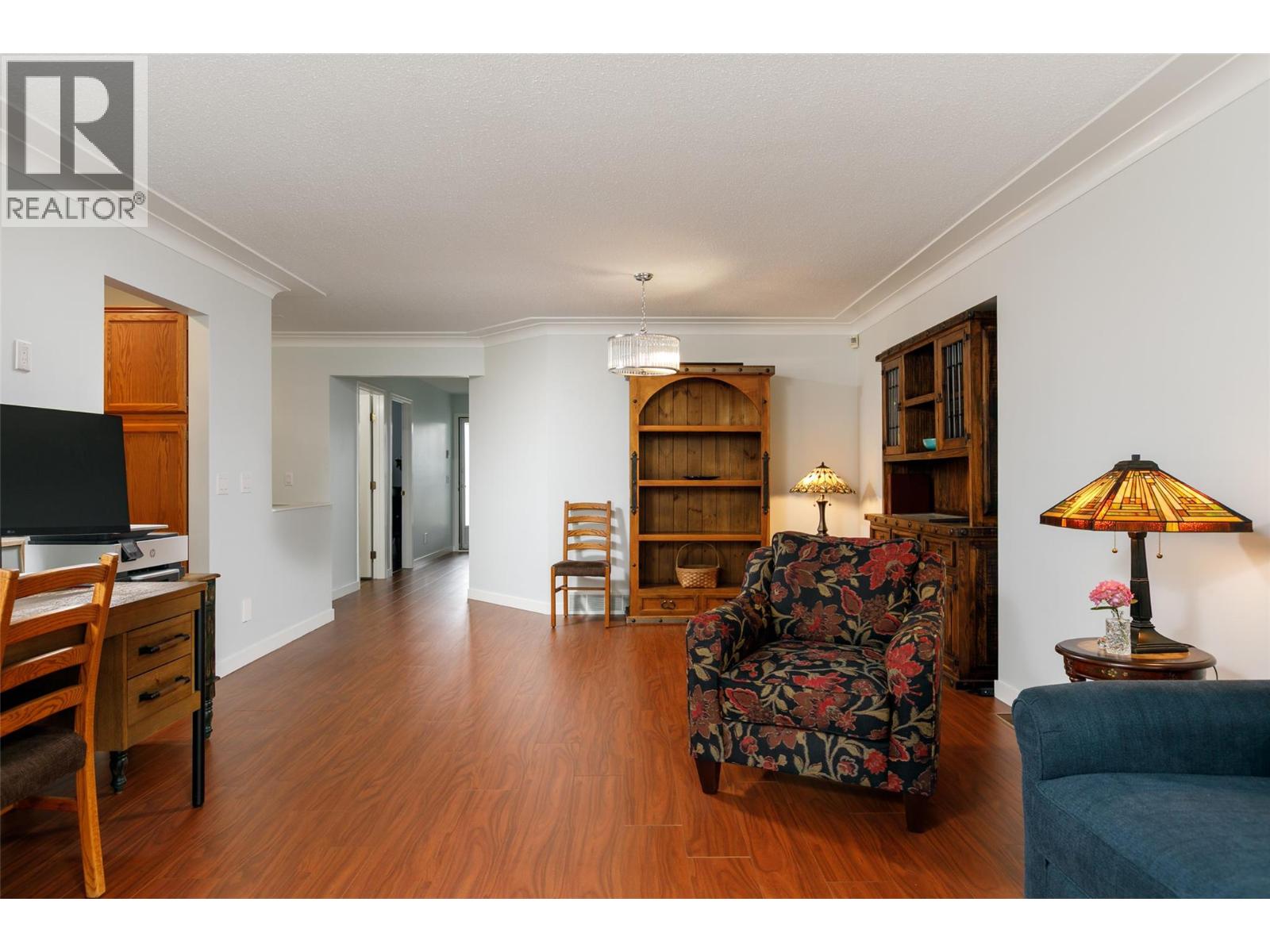 60 1101 Cameron Avenue, Kelowna