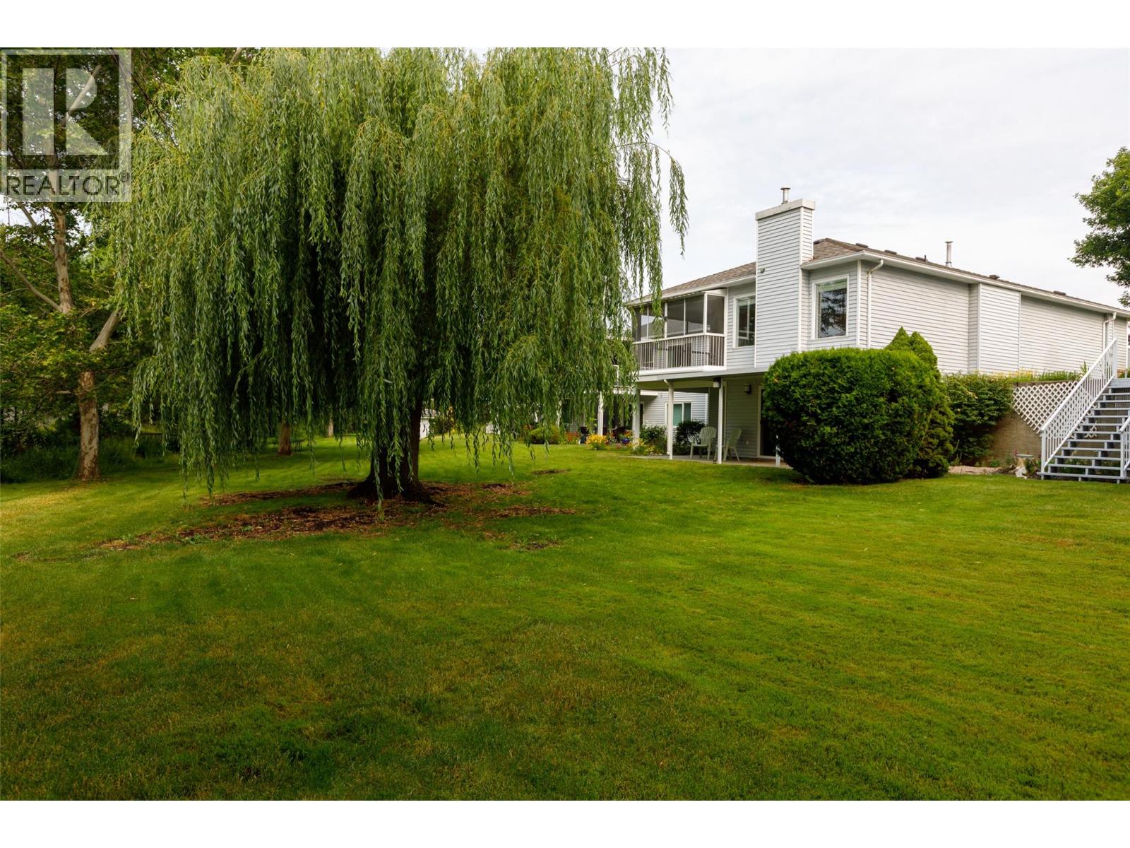 60 1101 Cameron Avenue, Kelowna