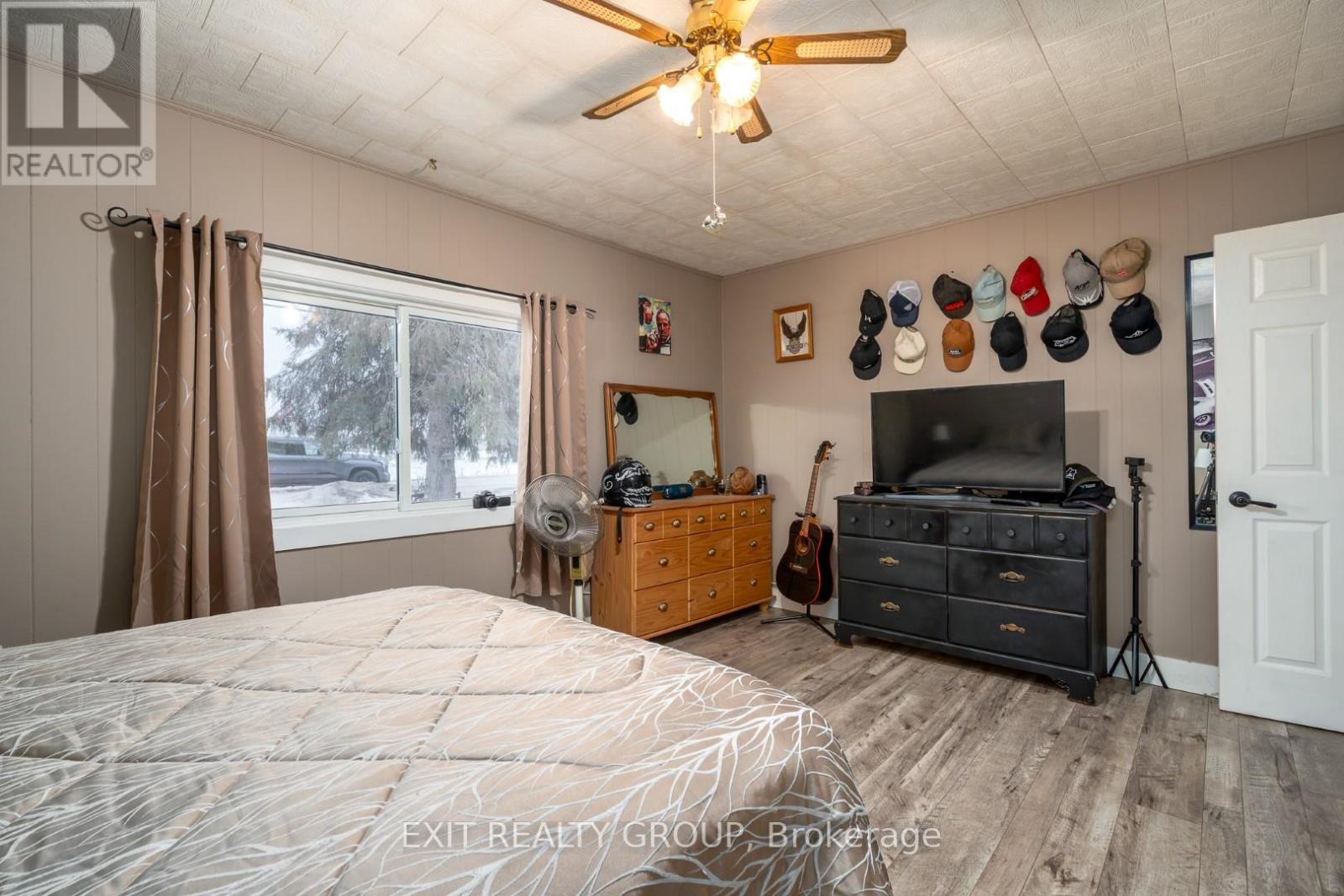 151 STOCO ROAD - 14