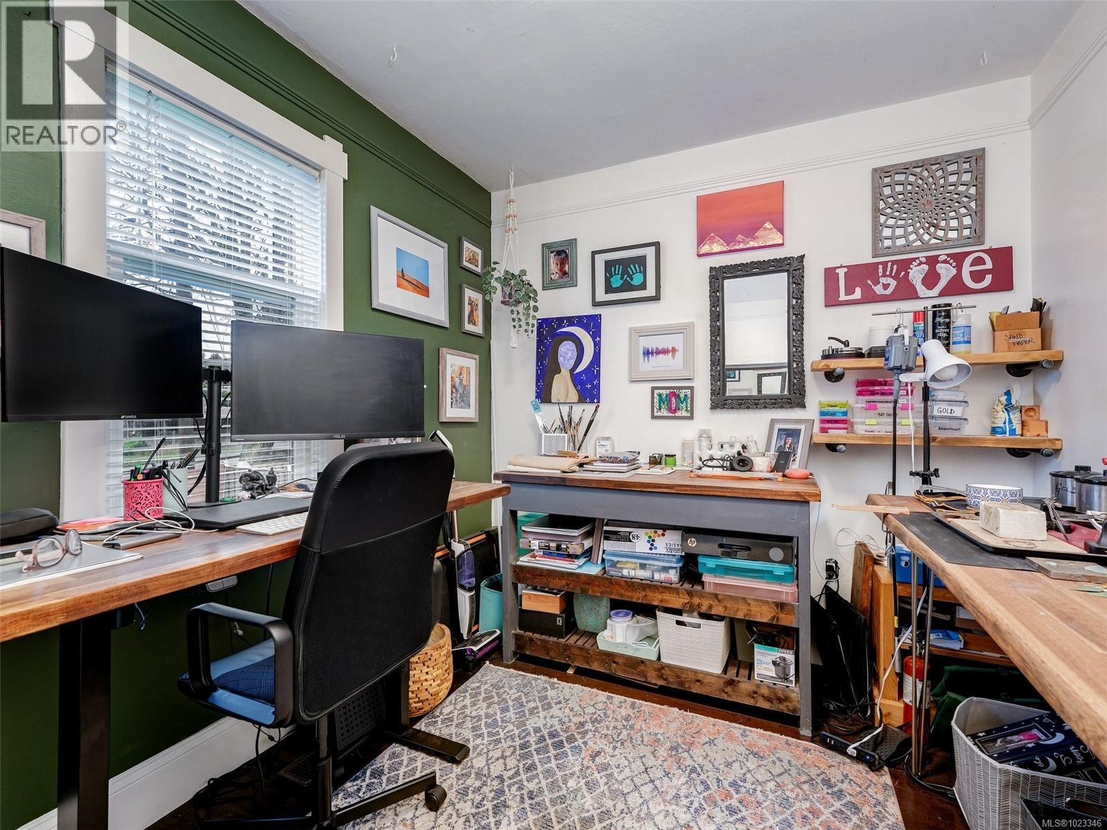  3115 Somerset Street, Victoria