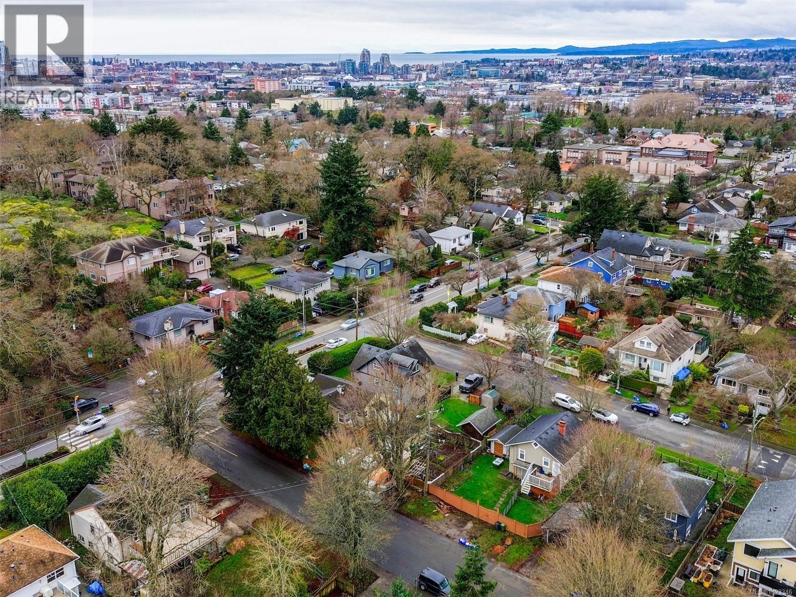  3115 Somerset Street, Victoria