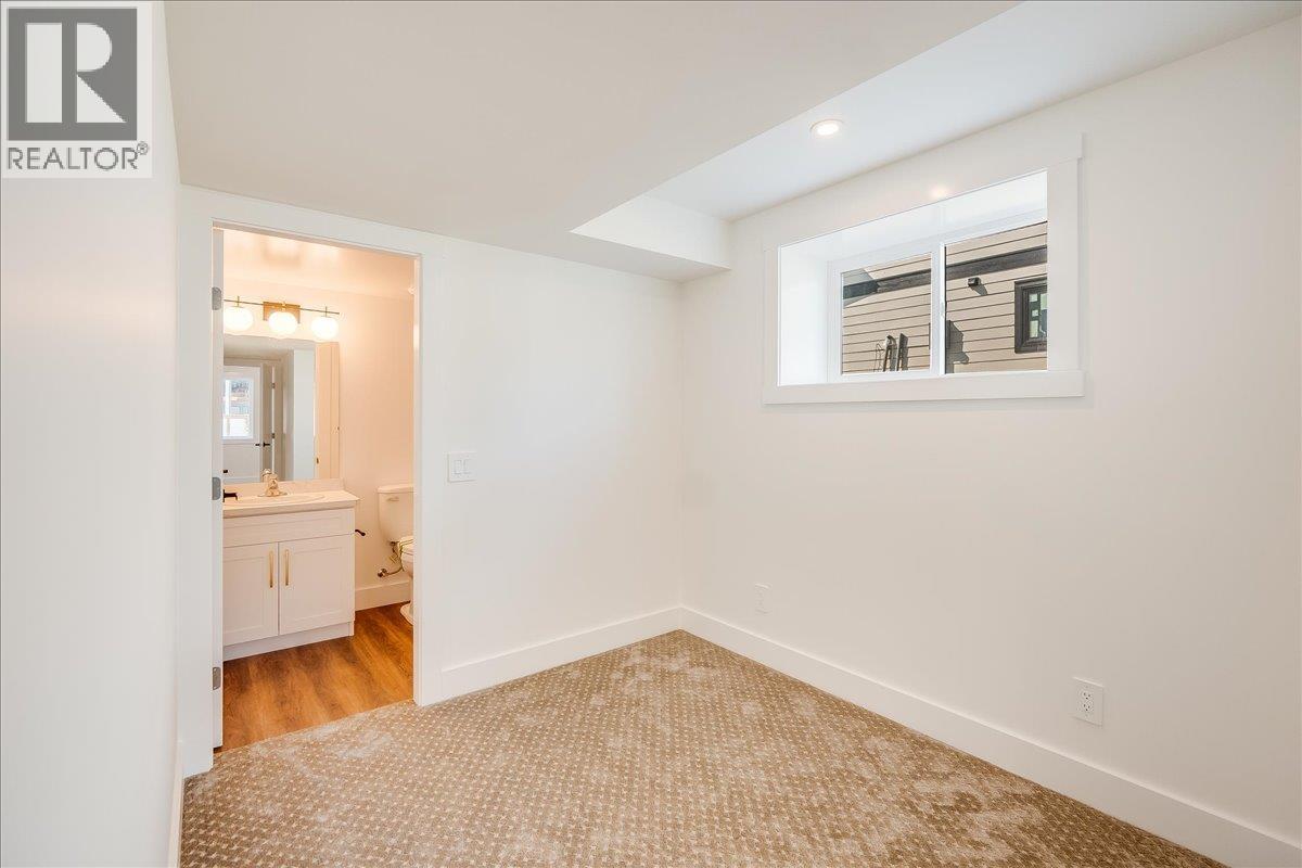 1509 Aspen Lane, Castlegar