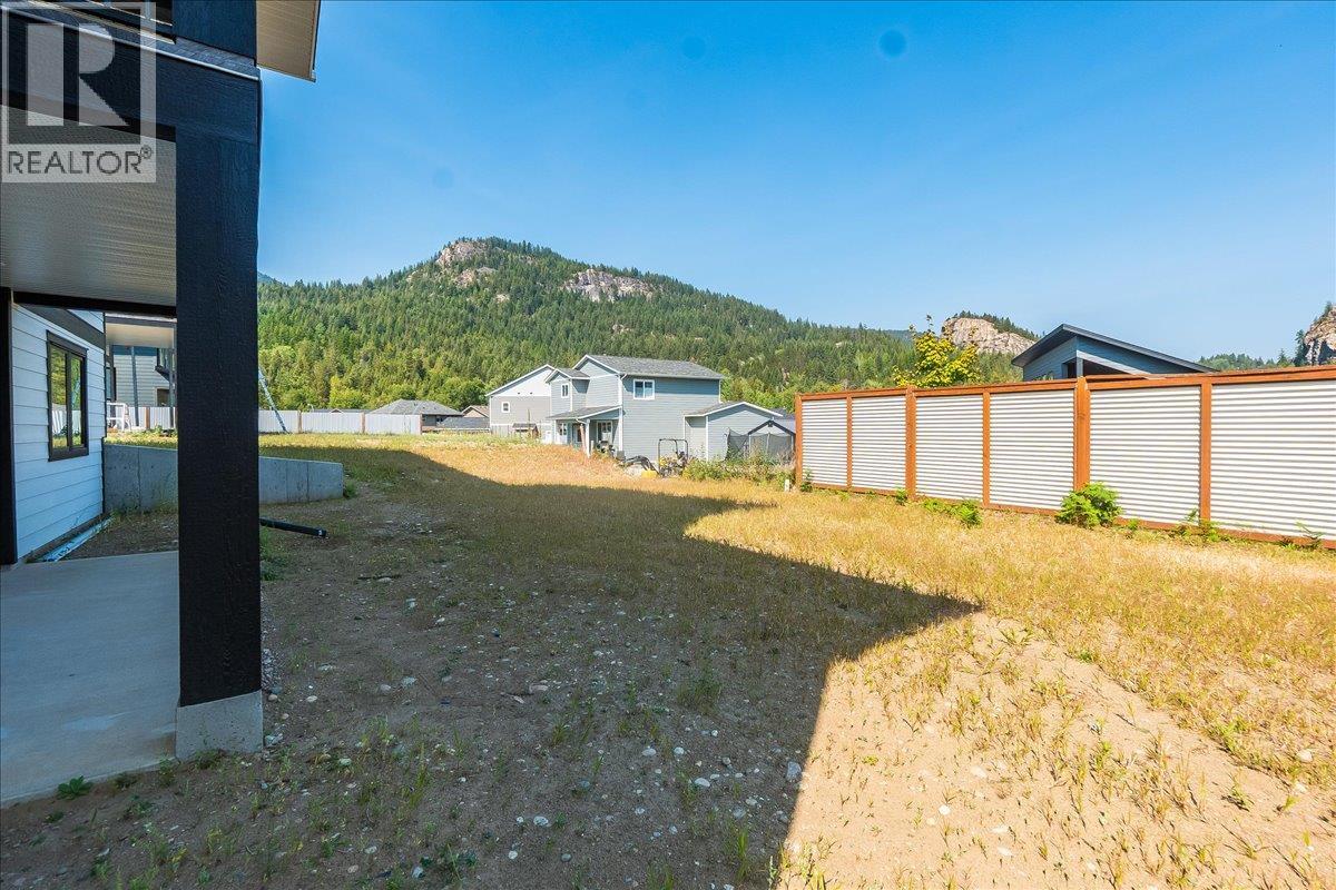 1509 Aspen Lane, Castlegar