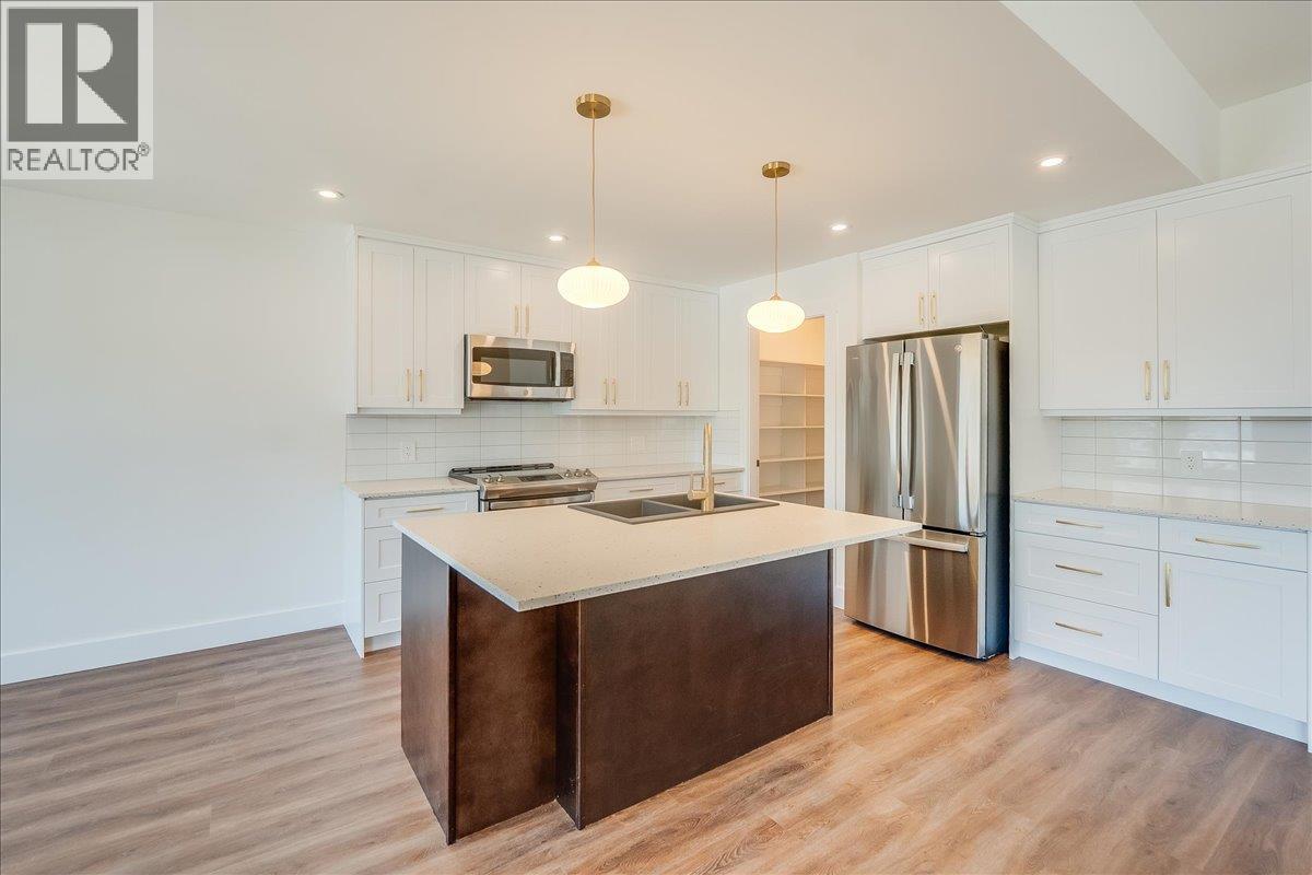 1509 Aspen Lane, Castlegar