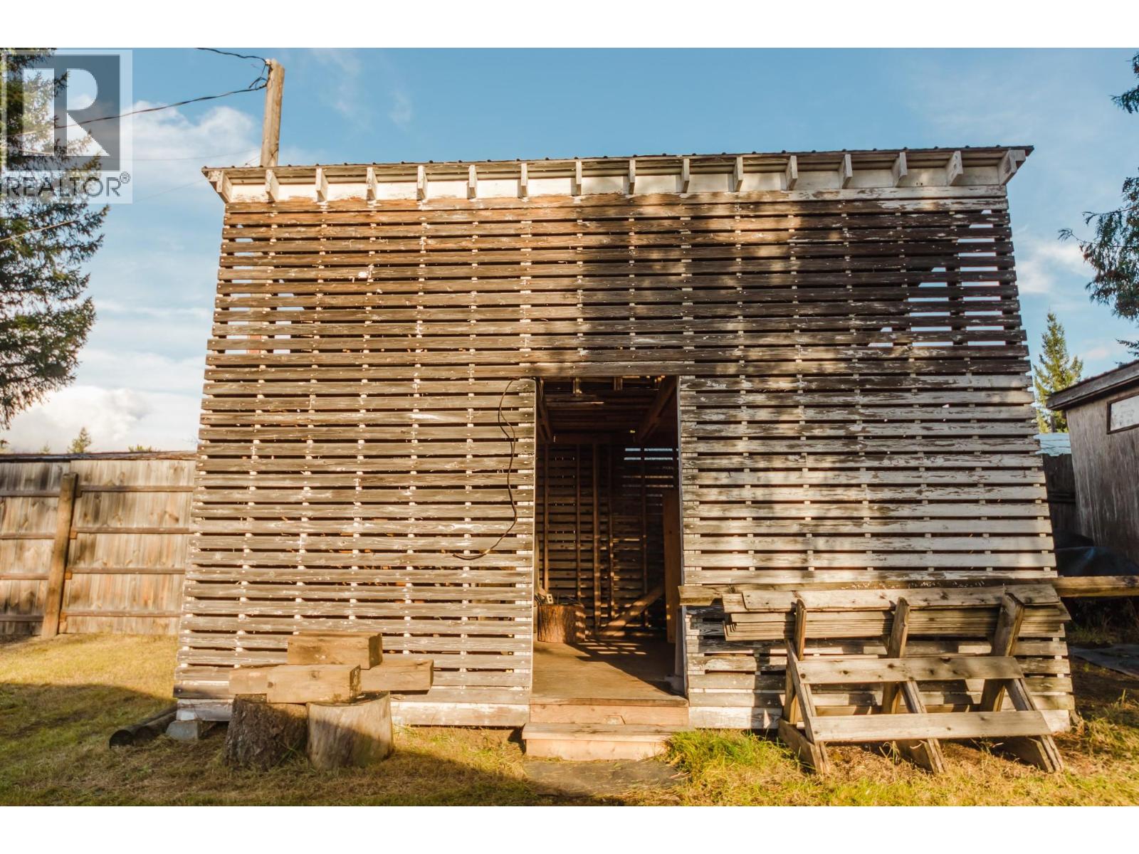  3974 Malakwa Station Road, Malakwa