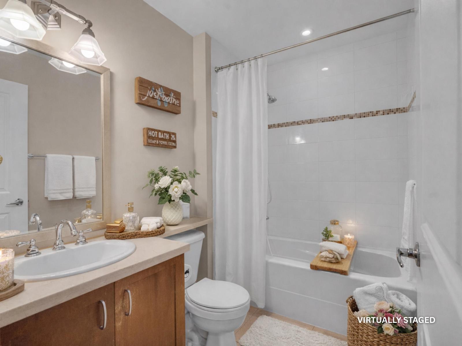 603 1550 MARTIN STREET, White Rock