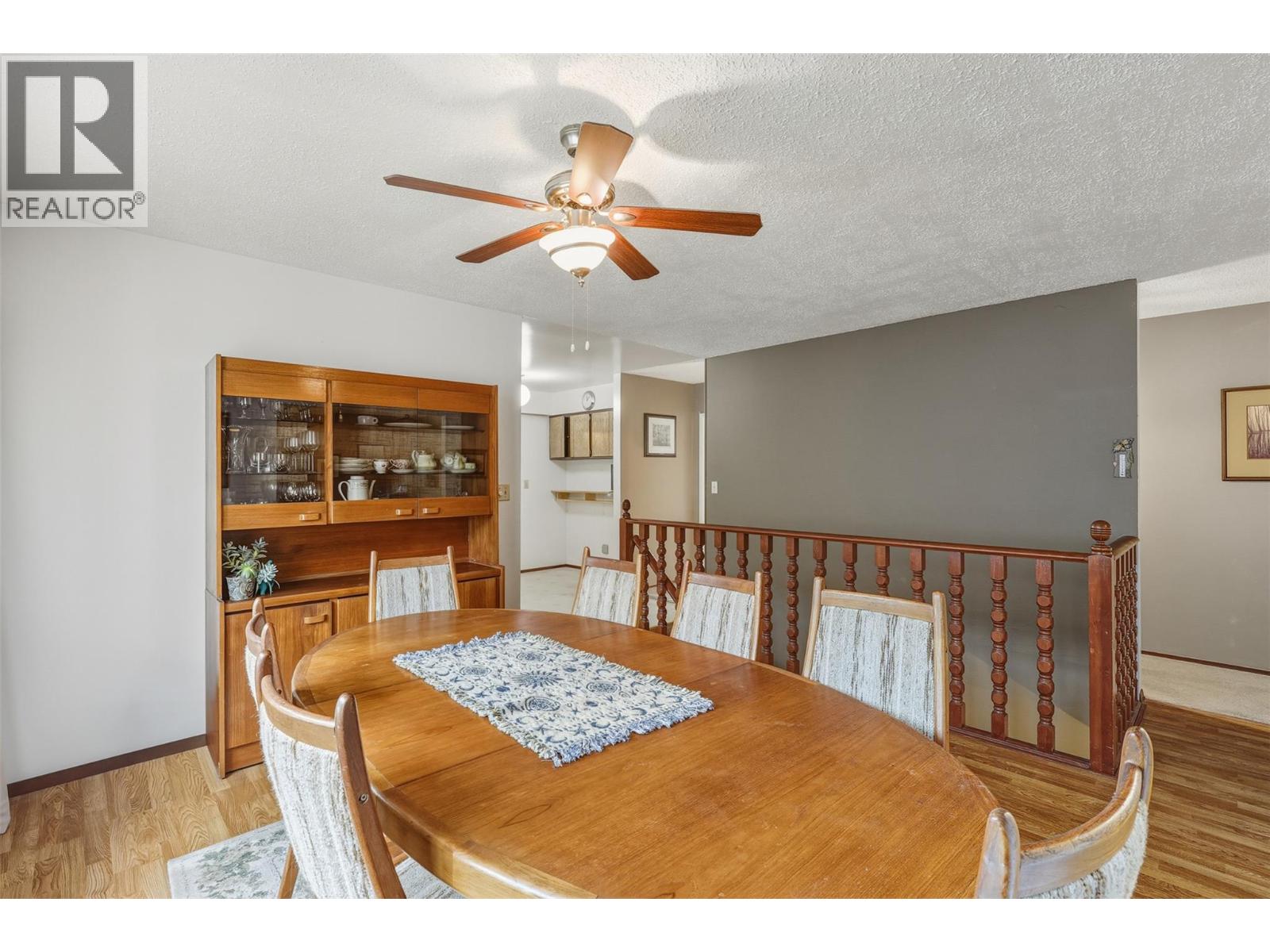 2480 VALLEYVIEW DRIVE - 11