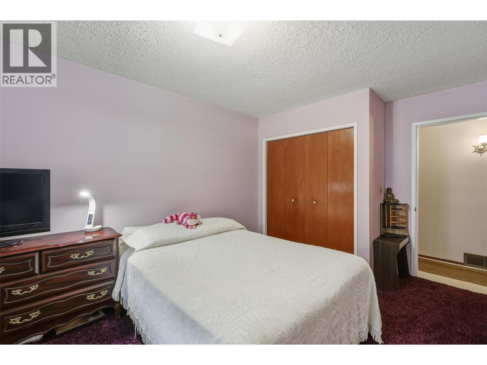 2480 VALLEYVIEW DRIVE - 38