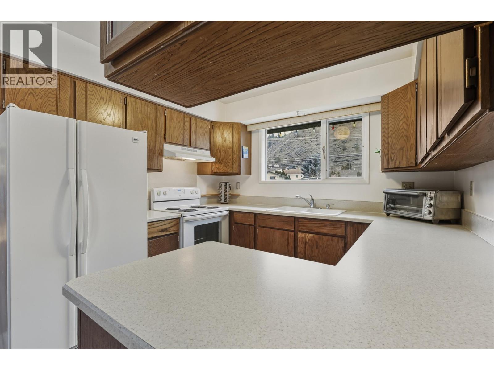 2480 VALLEYVIEW DRIVE - 14