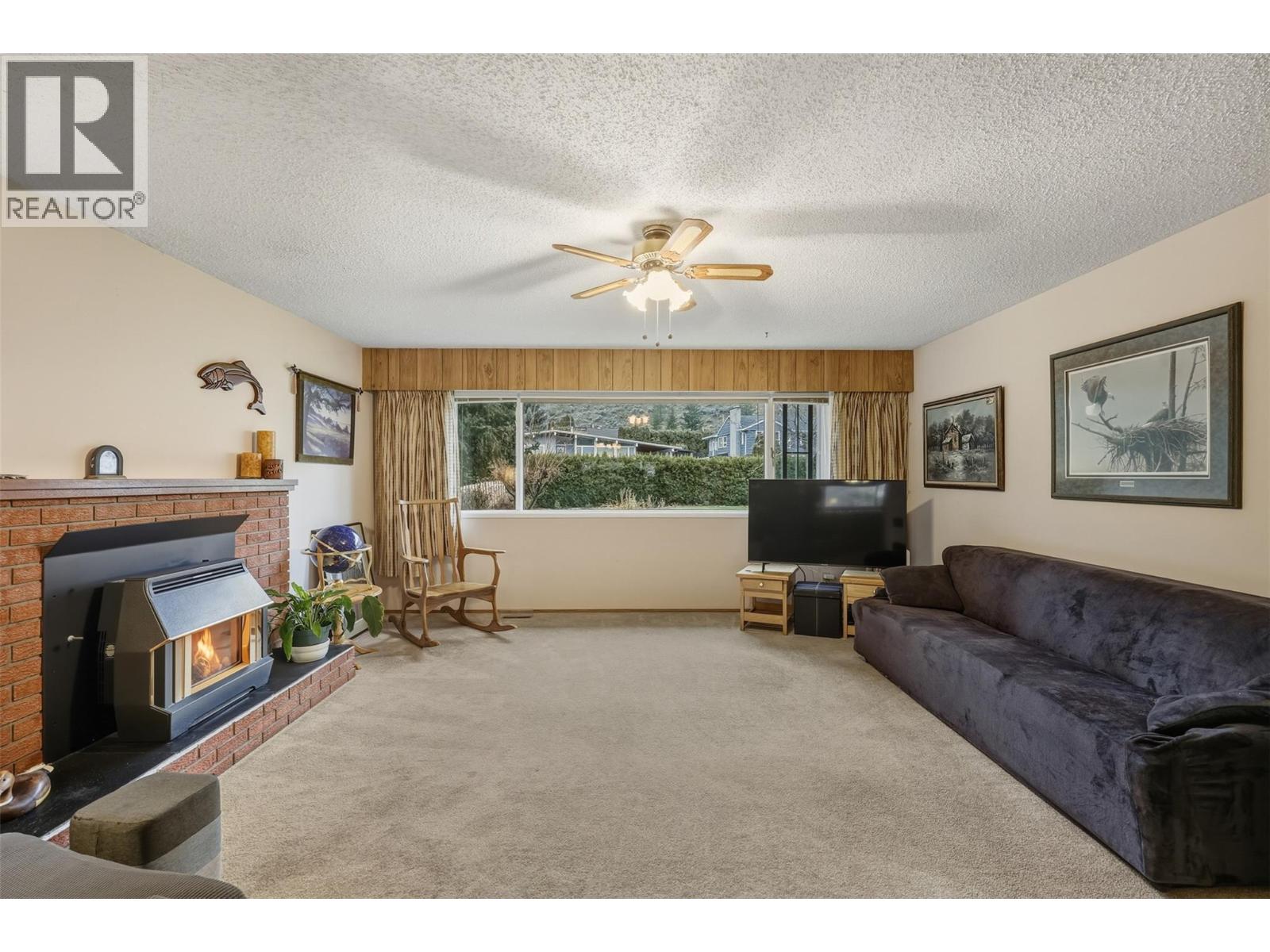 2480 VALLEYVIEW DRIVE - 29