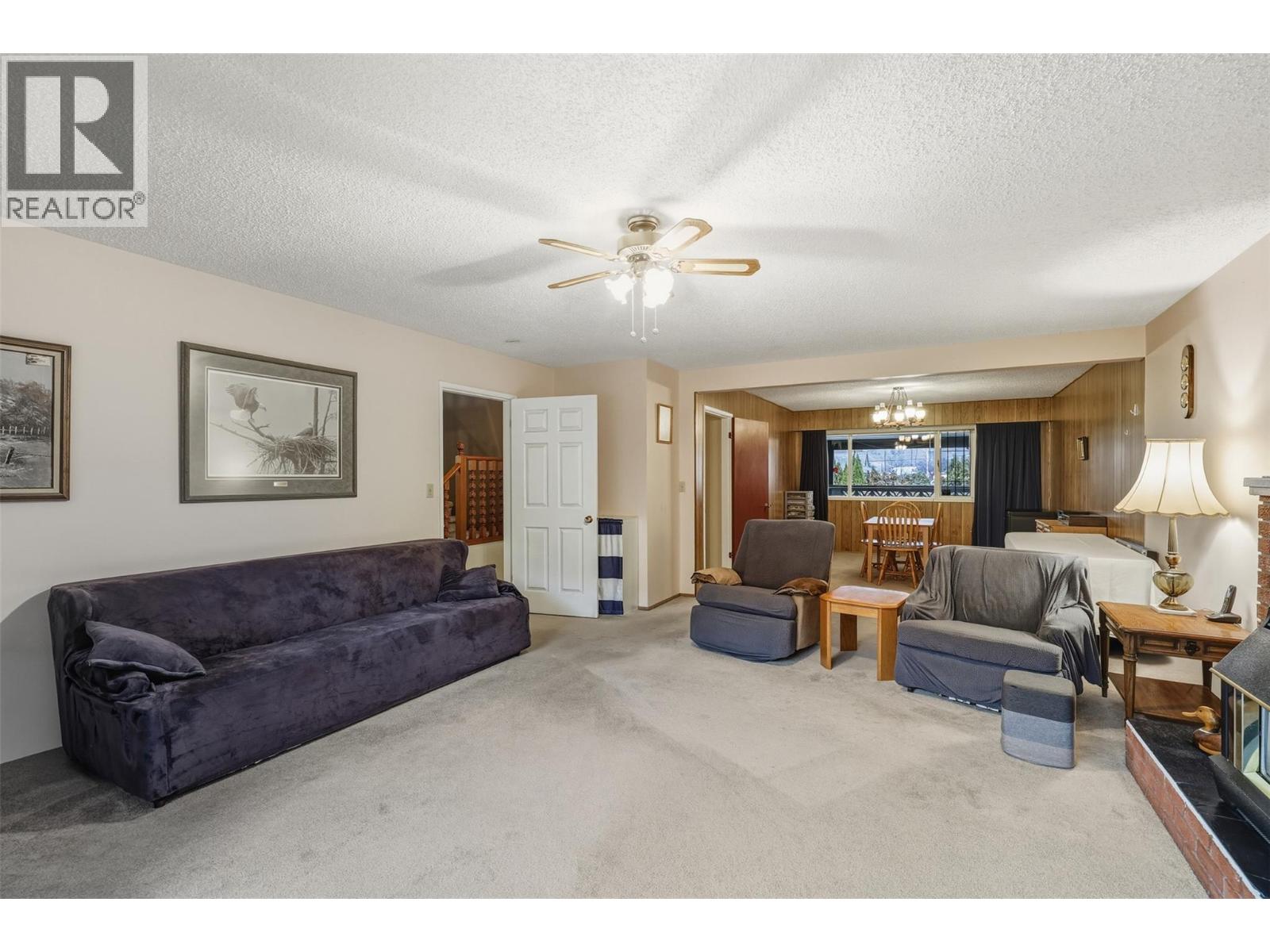 2480 VALLEYVIEW DRIVE - 30