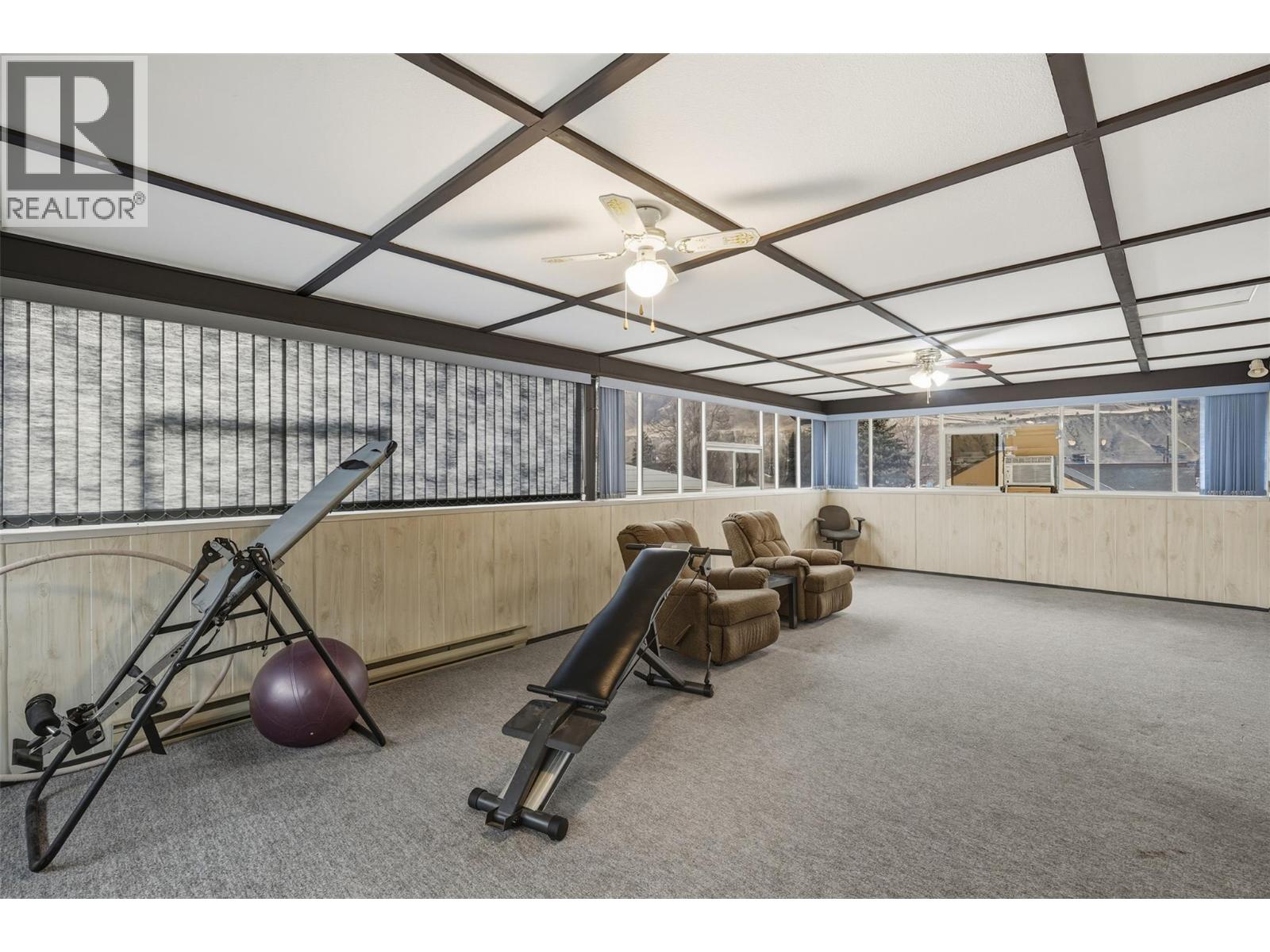 2480 VALLEYVIEW DRIVE - 16