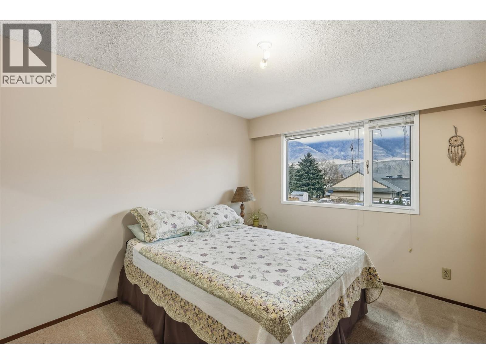 2480 VALLEYVIEW DRIVE - 25