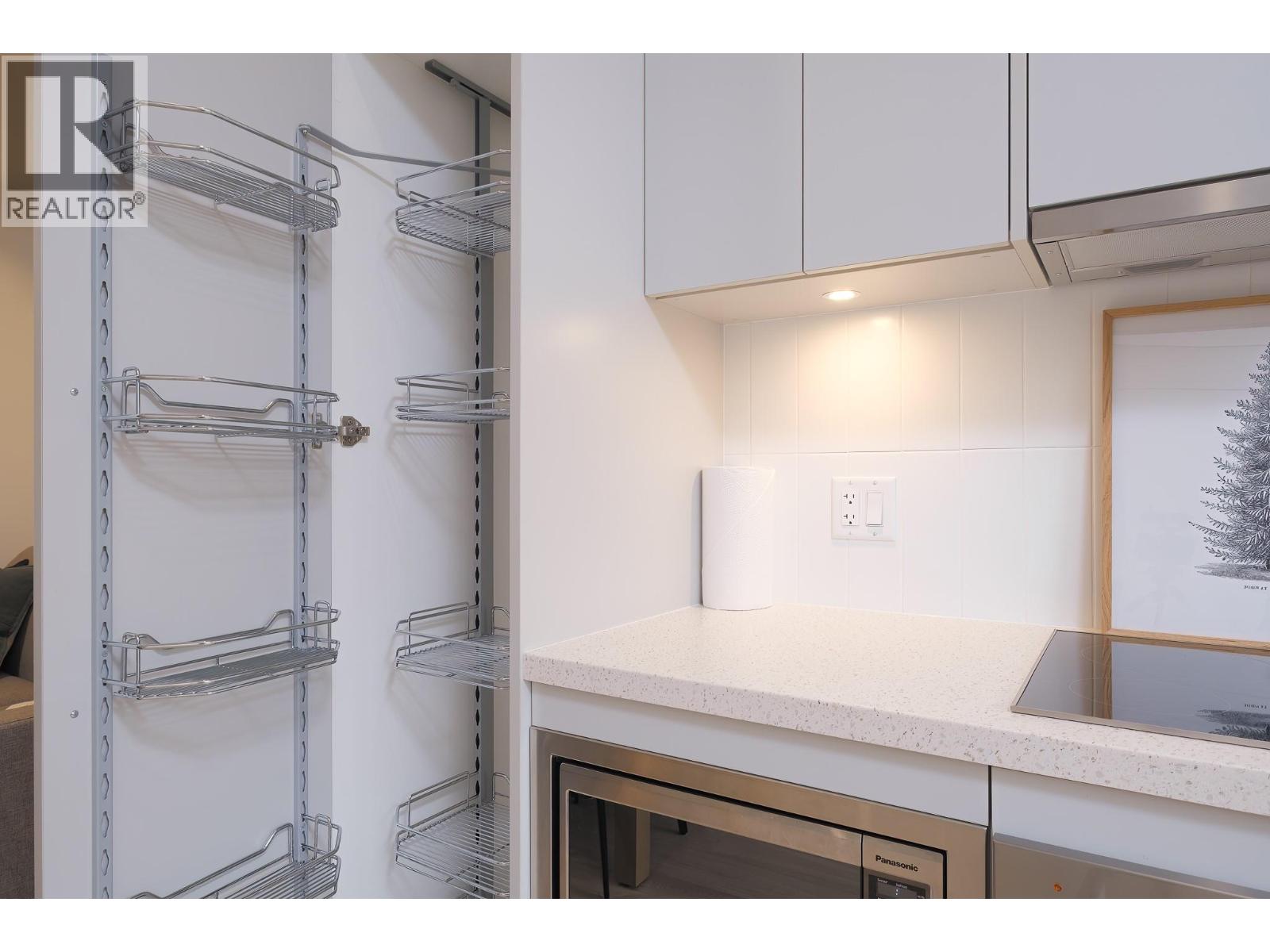 #303 4280 RED MOUNTAIN ROAD - 14