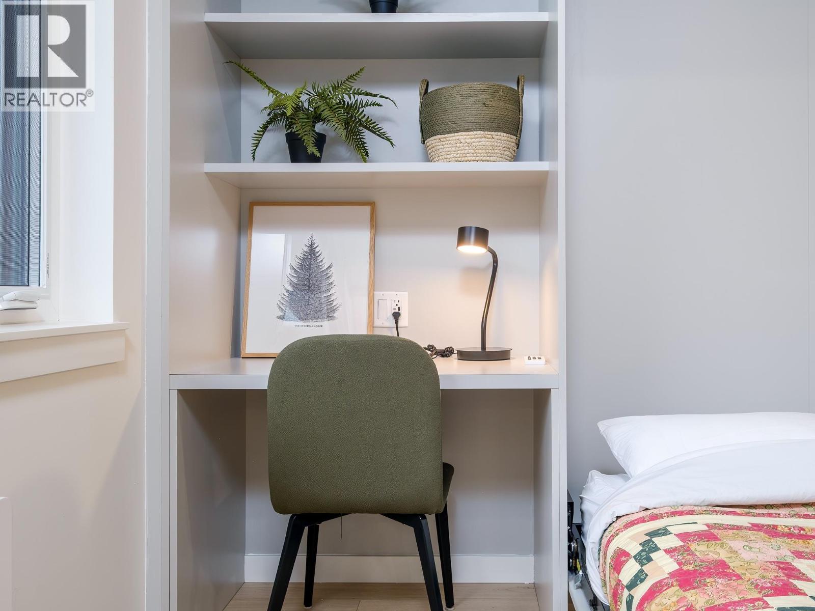 #303 4280 RED MOUNTAIN ROAD - 7