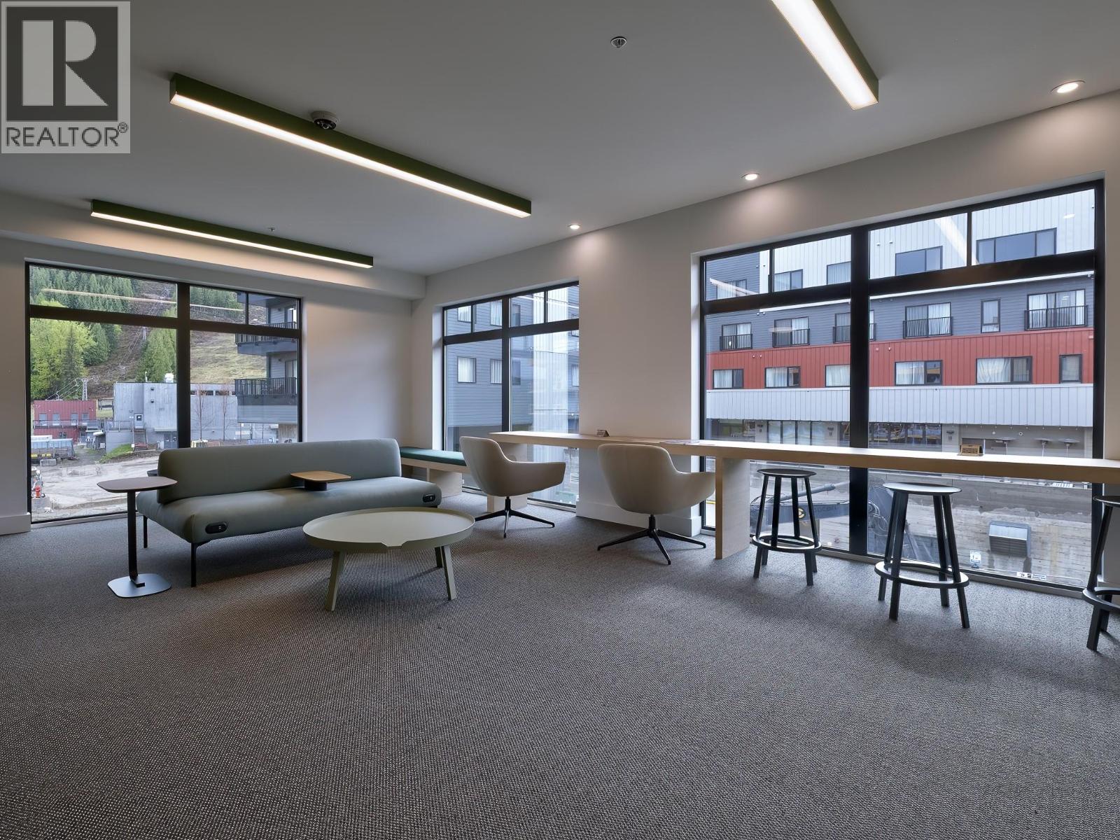 #303 4280 RED MOUNTAIN ROAD - 34