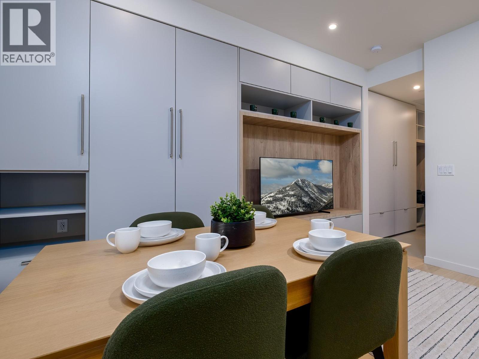 #303 4280 RED MOUNTAIN ROAD - 15