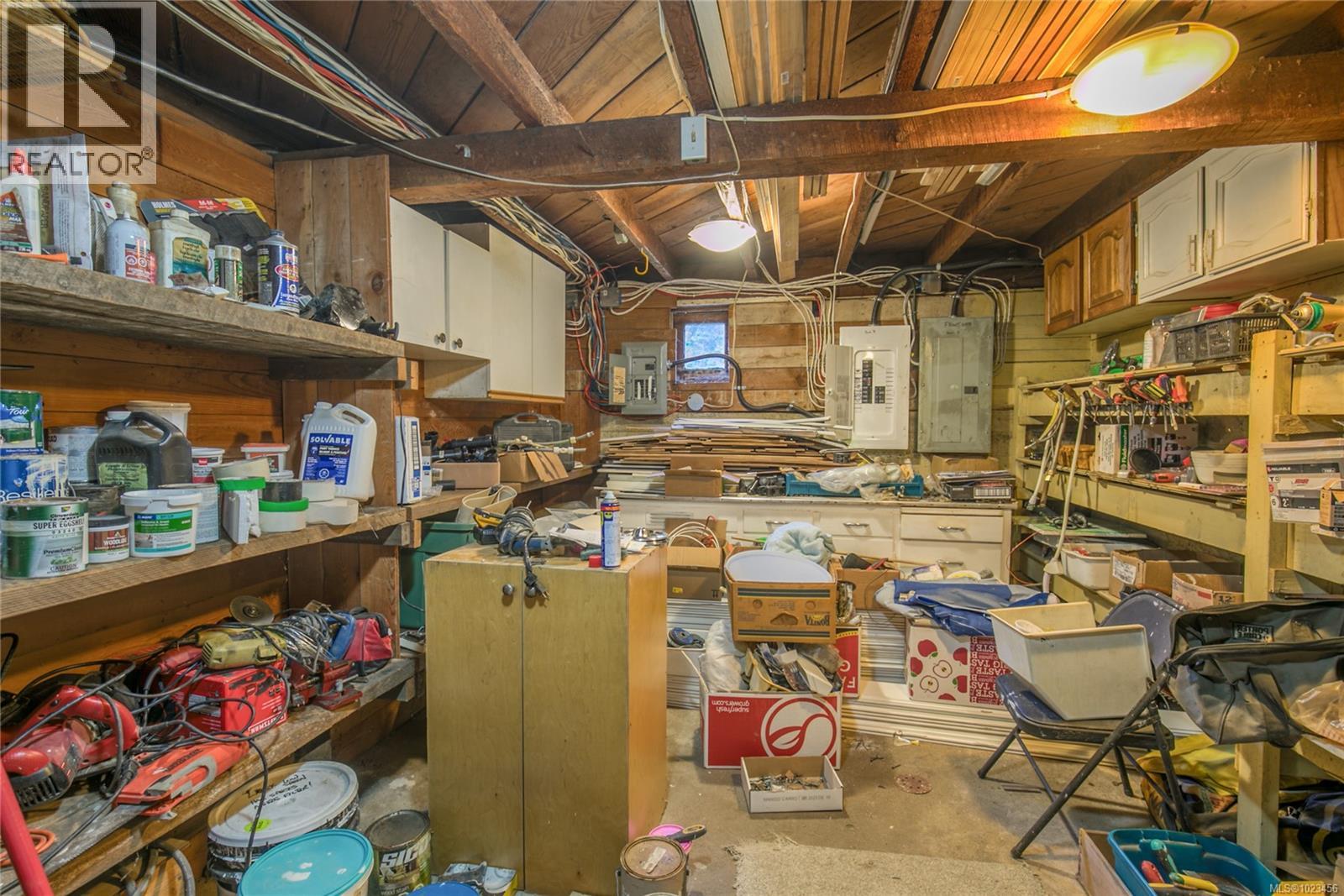 415 MACHLEARY ST - 27