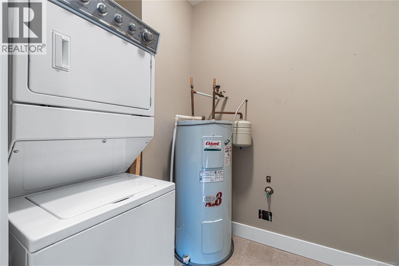 2 512 Jim Cram Dr, Ladysmith