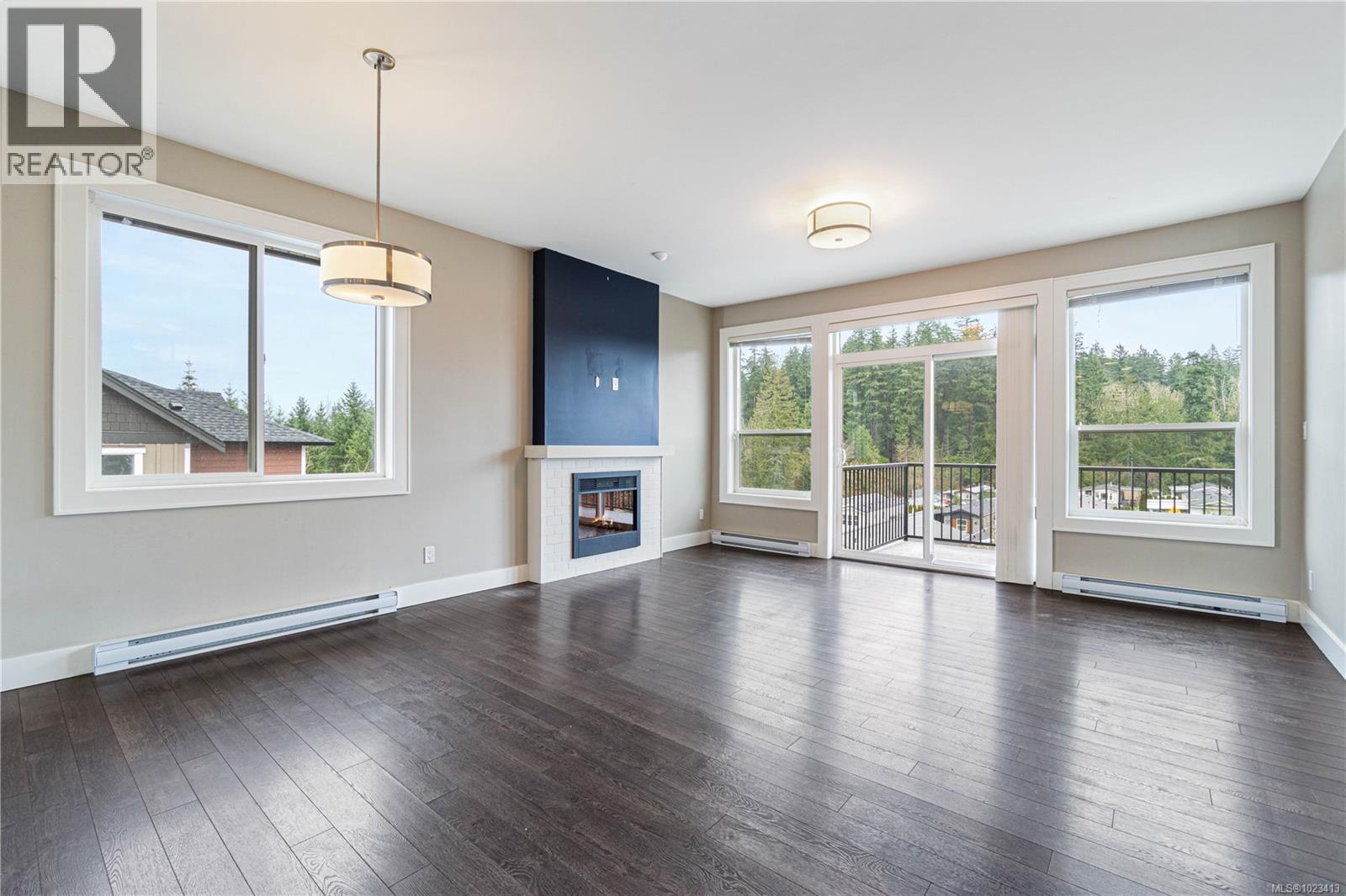 2 512 Jim Cram Dr, Ladysmith