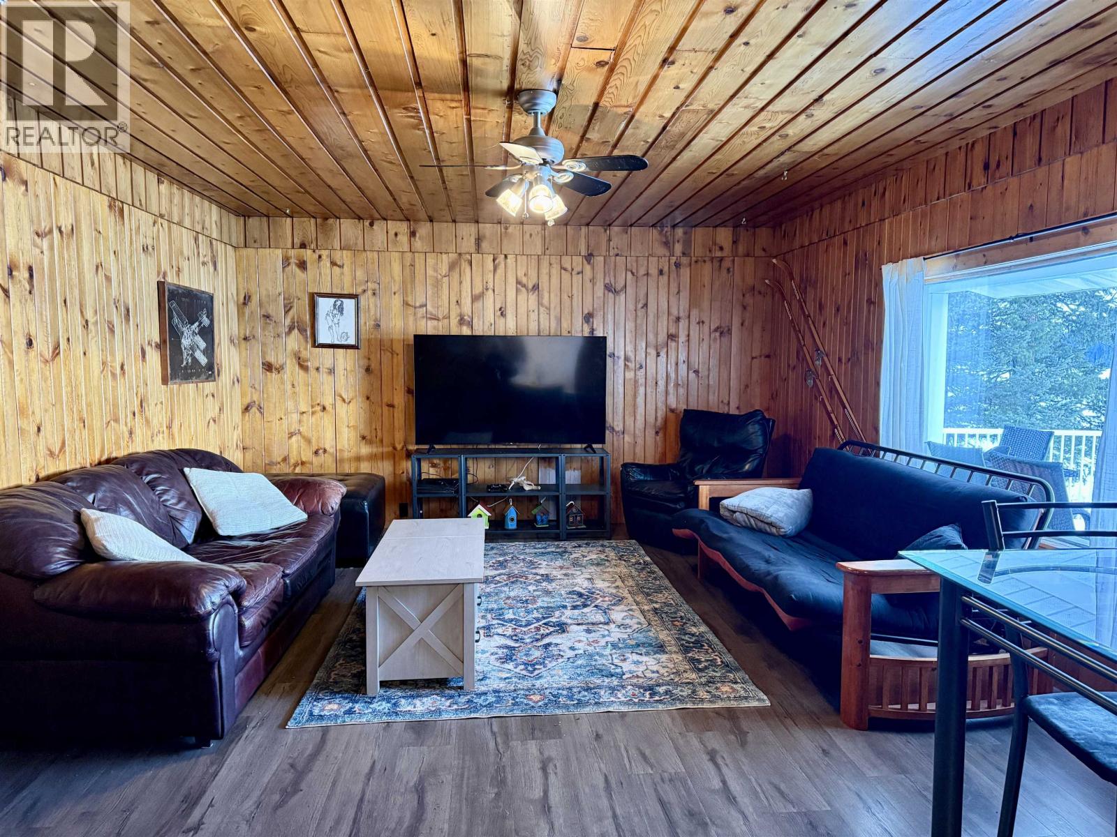 49815 TAPPING ROAD, Cluculz Lake