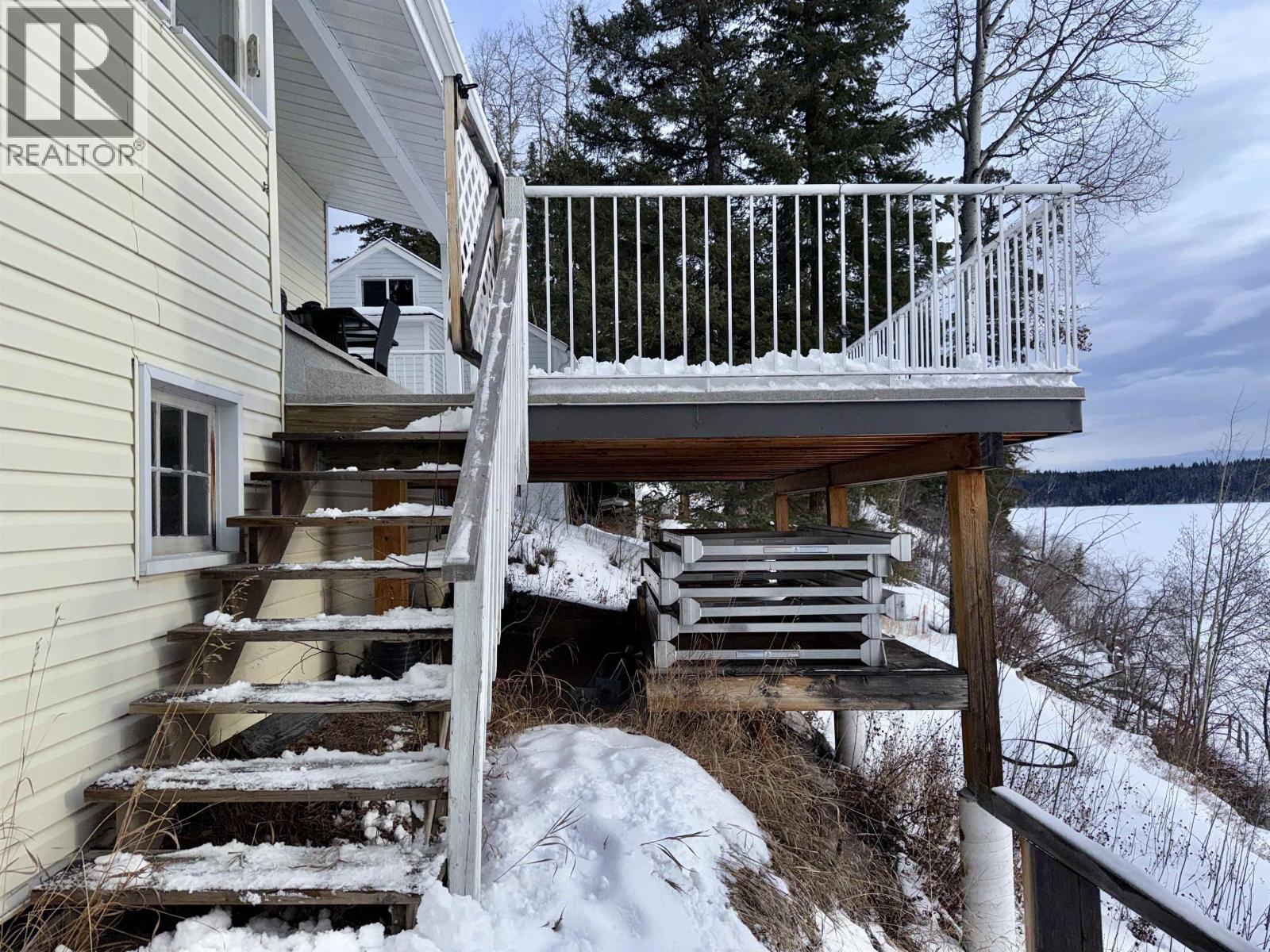 49815 TAPPING ROAD, Cluculz Lake