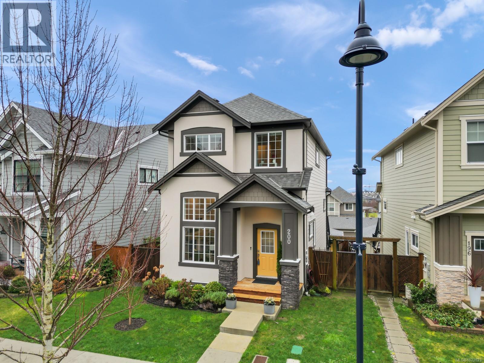  200 Caspian Drive, Colwood