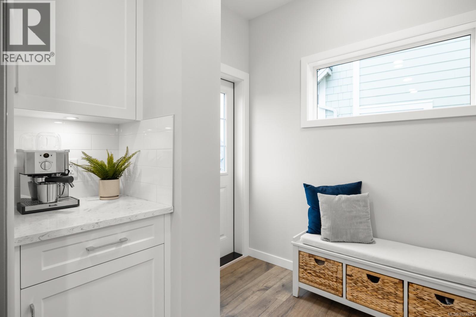  200 Caspian Drive, Colwood