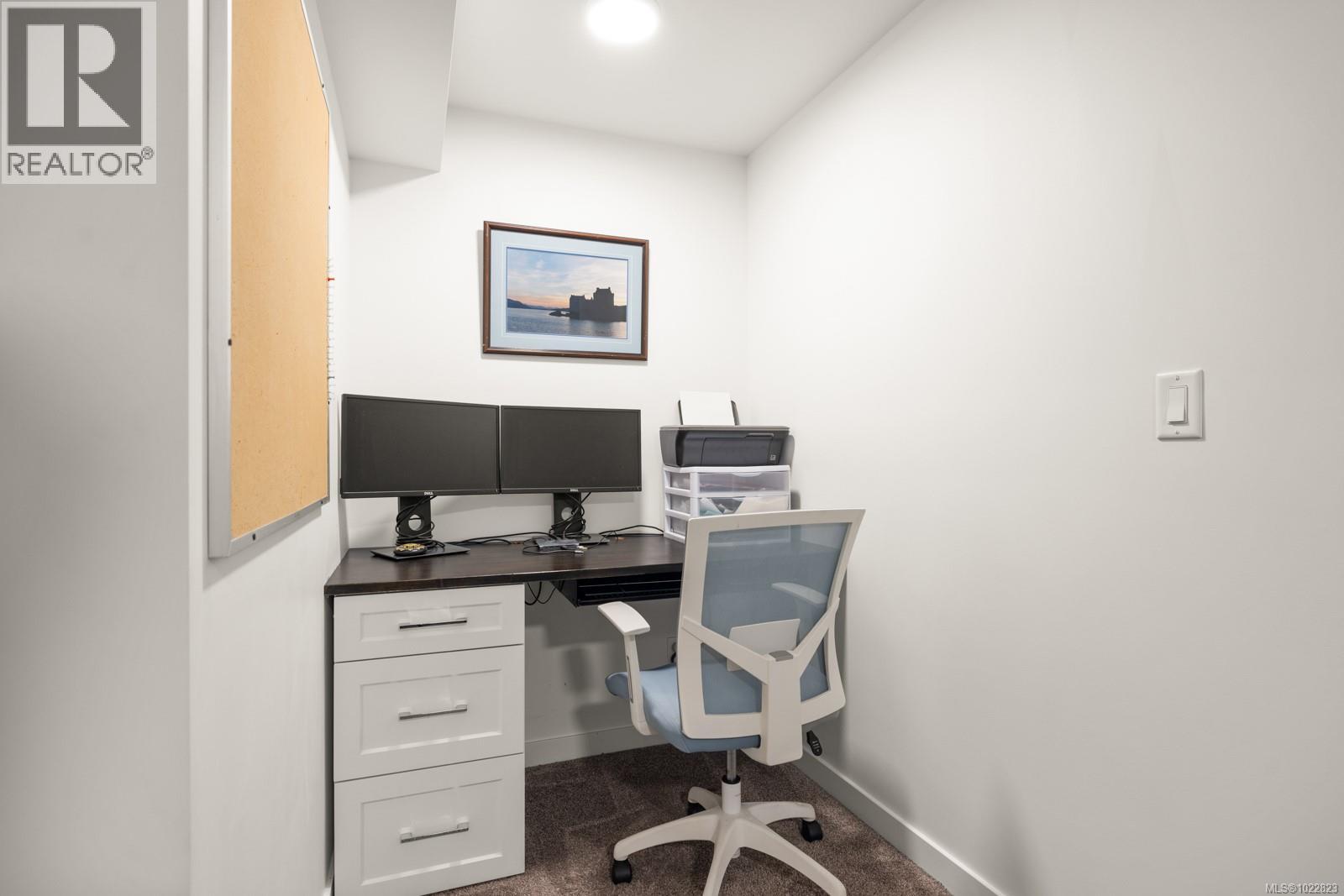  200 Caspian Drive, Colwood