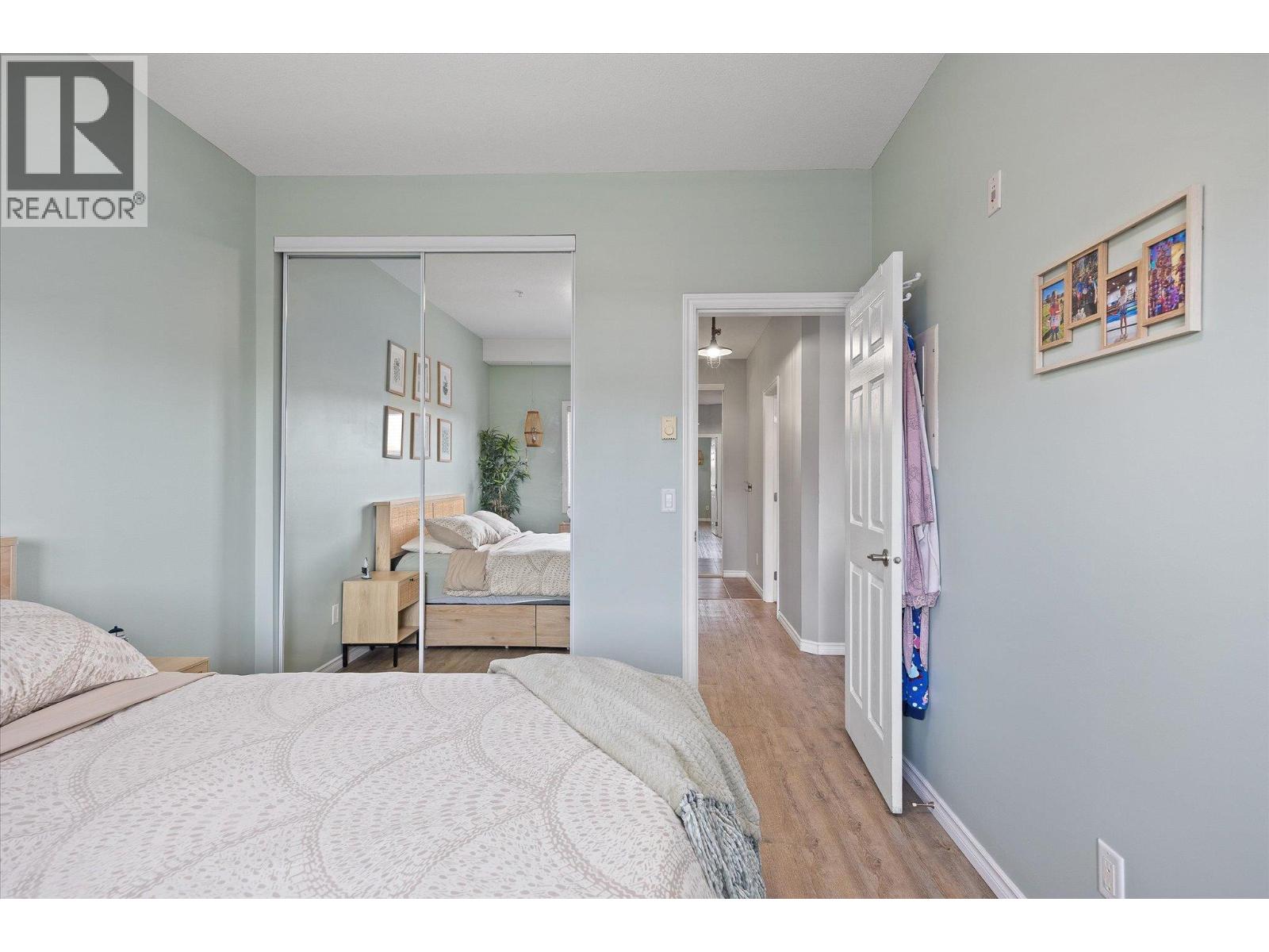 204 1125 Bernard Avenue, Kelowna