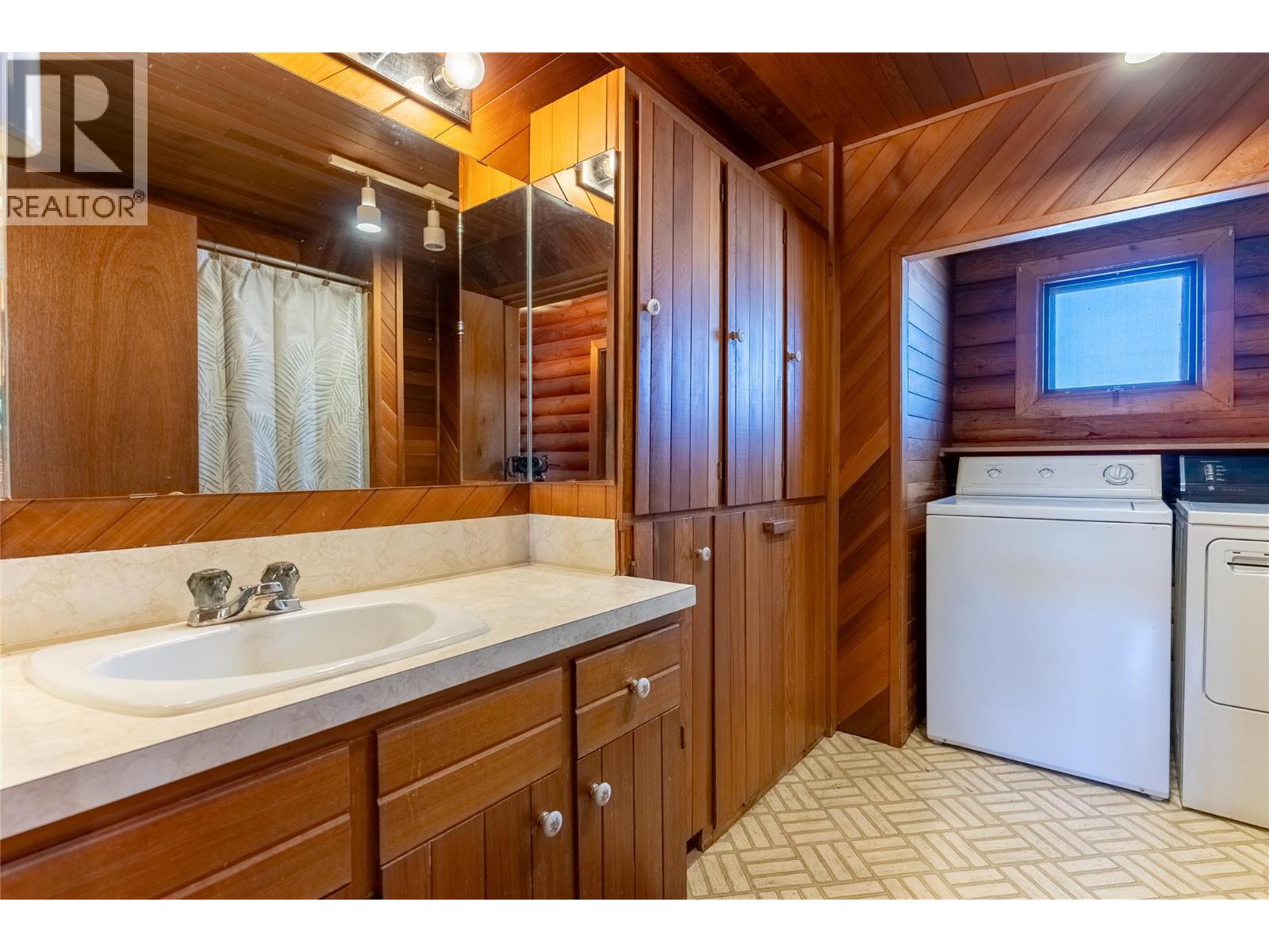 6805 Foley Road, Logan Lake