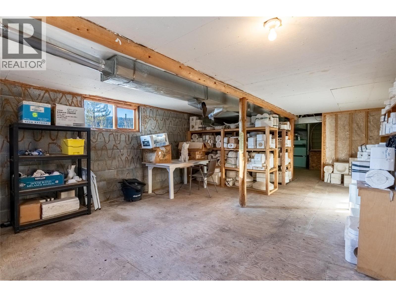 6805 Foley Road, Logan Lake