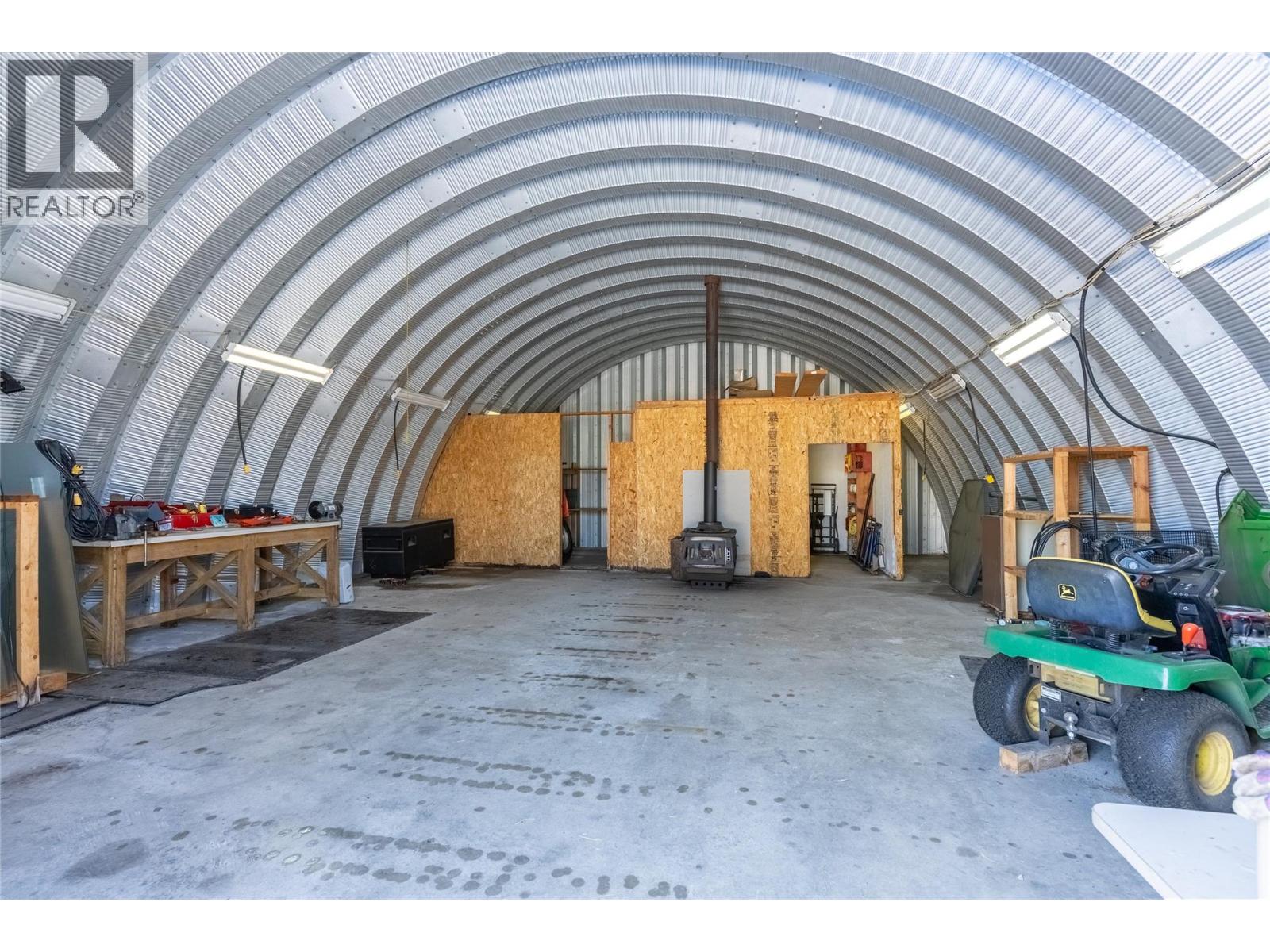 6805 Foley Road, Logan Lake