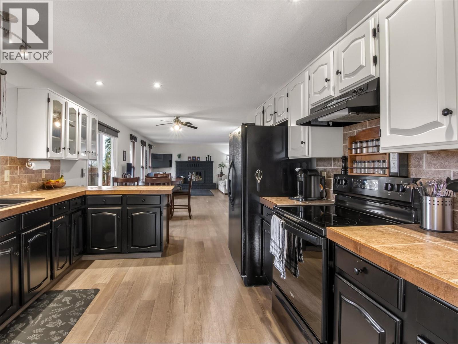  130 Laurel Place, Penticton