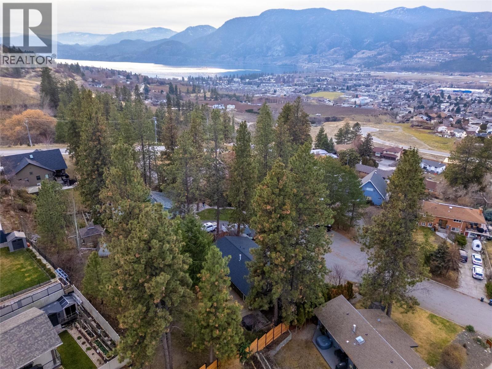  130 Laurel Place, Penticton