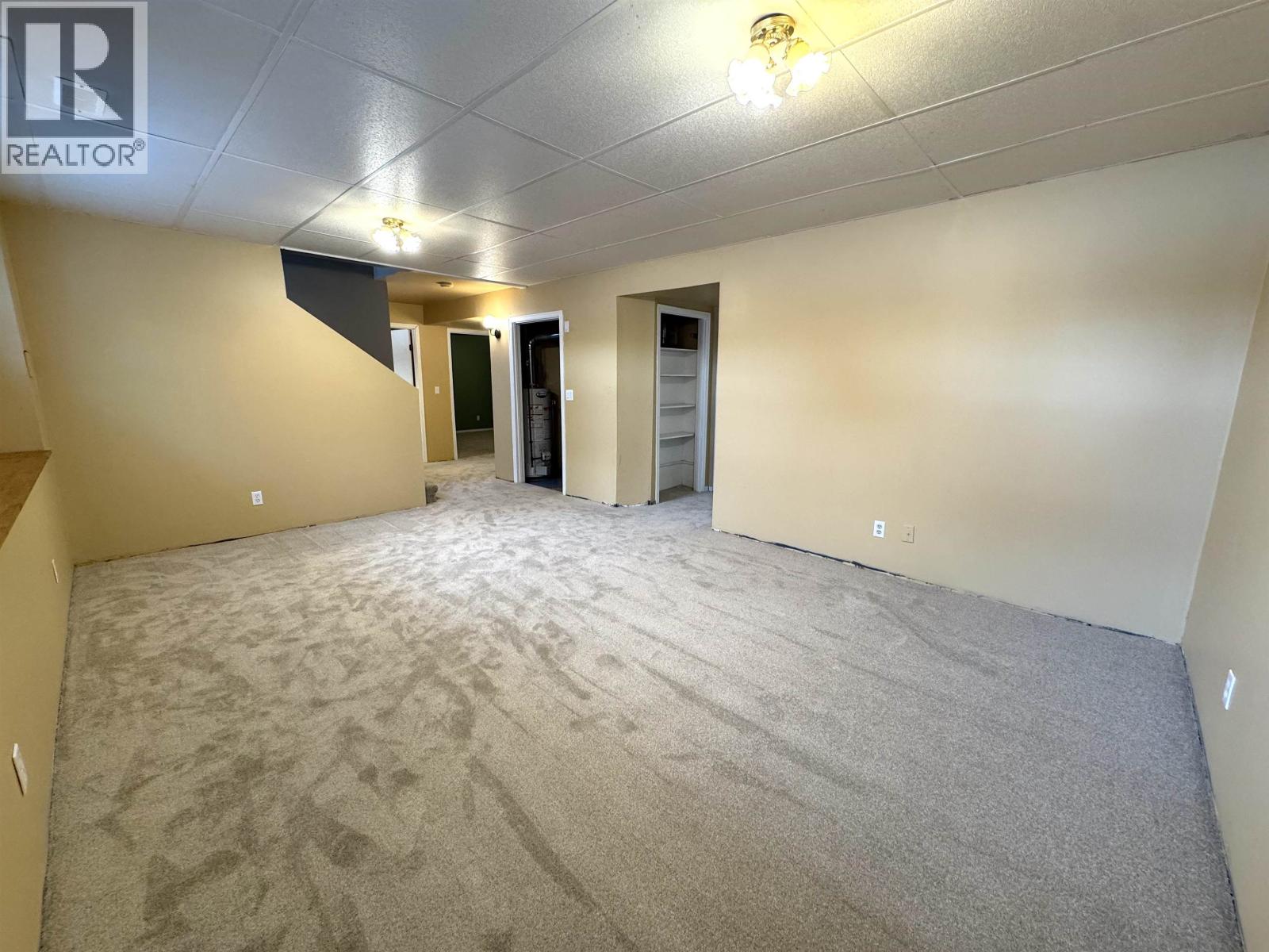 9016 98A AVENUE, Fort St. John