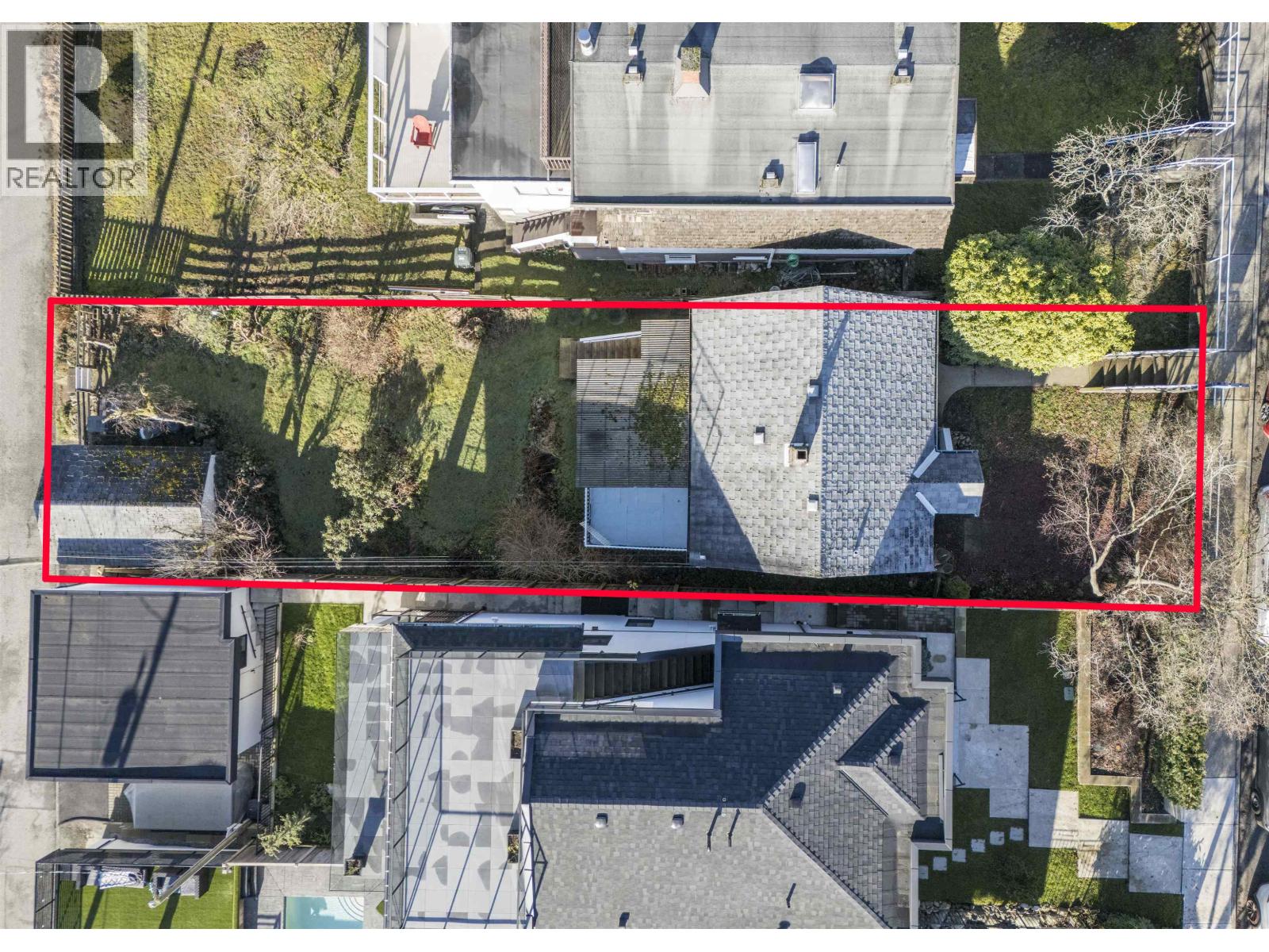 11 HYTHE AVENUE, Burnaby