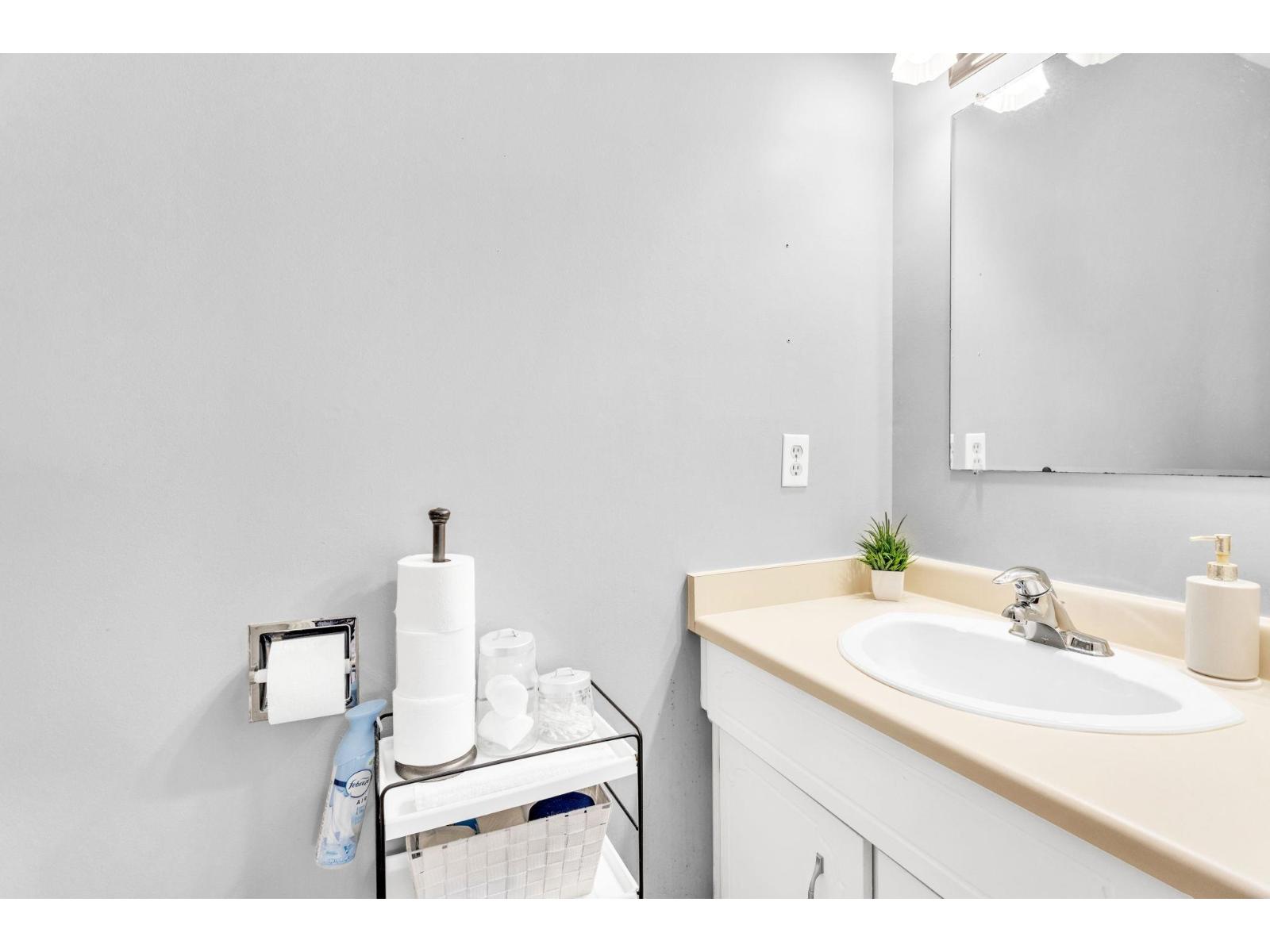 822 34909 OLD YALE ROAD, Abbotsford